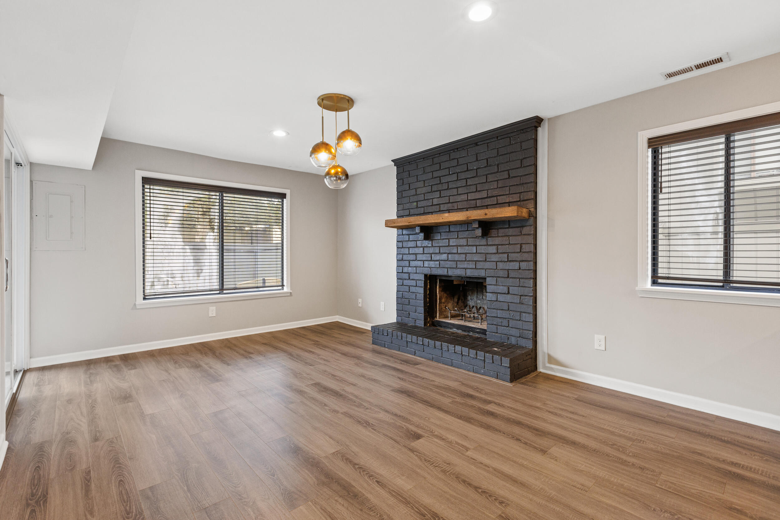 500 Laketower Drive Unit: 89, Lexington KY, 40502