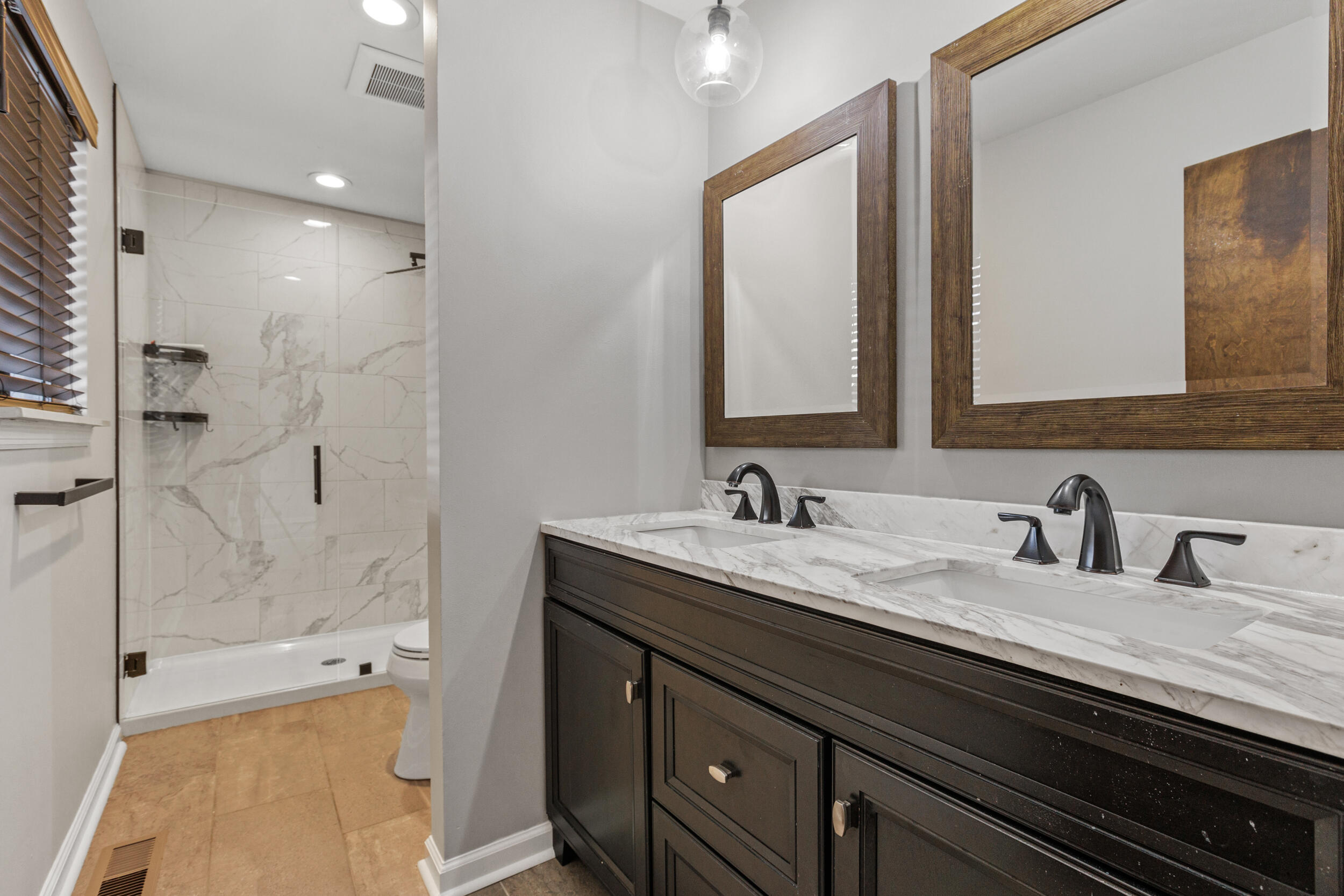 500 Laketower Drive Unit: 89, Lexington KY, 40502