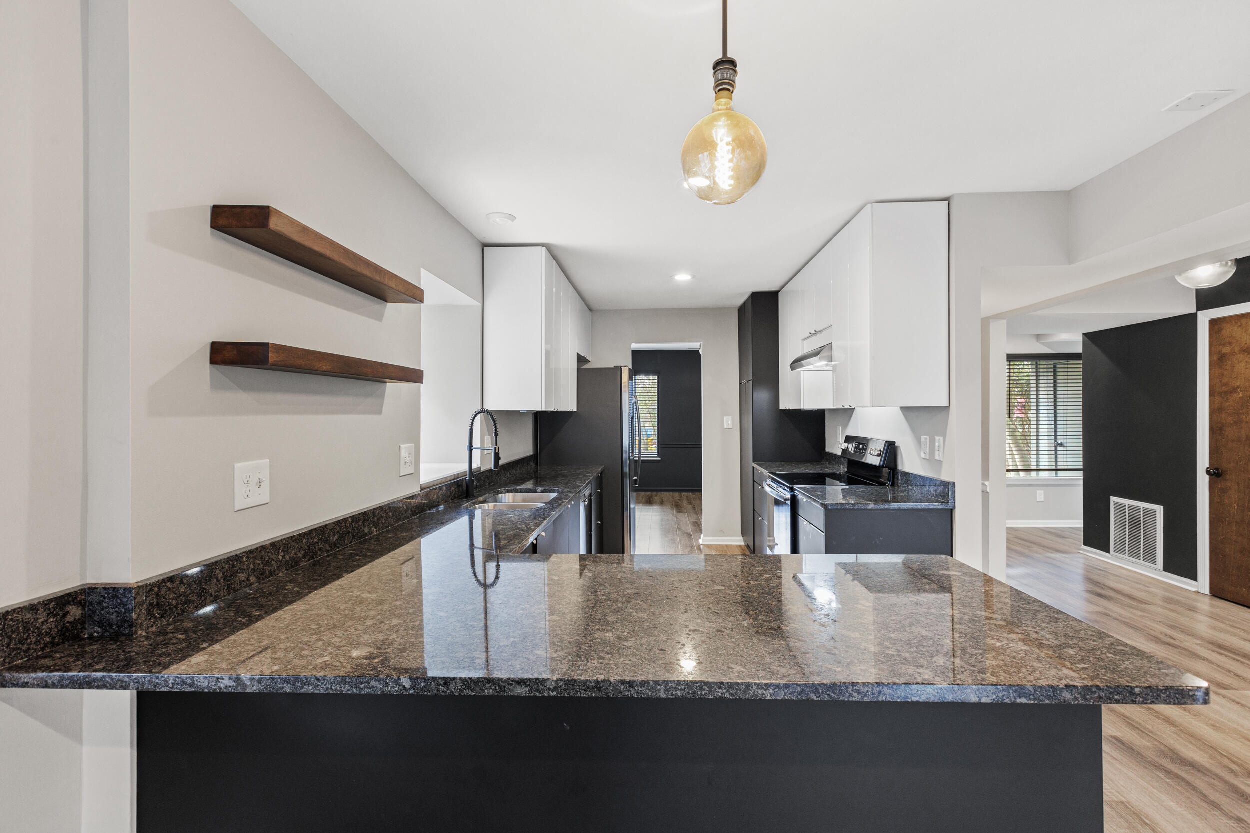 500 Laketower Drive Unit: 89, Lexington KY, 40502