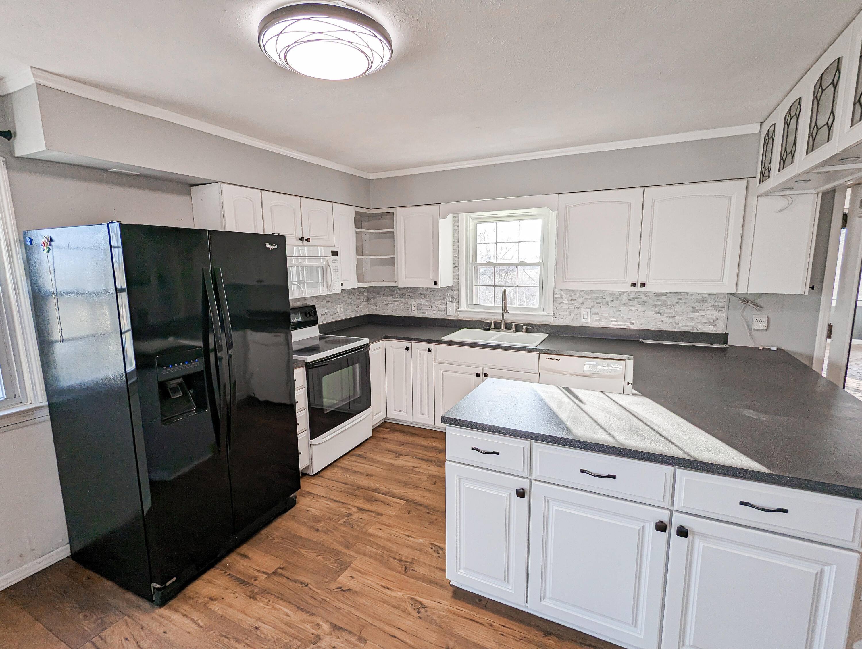 115 Pleasant Ridge Drive