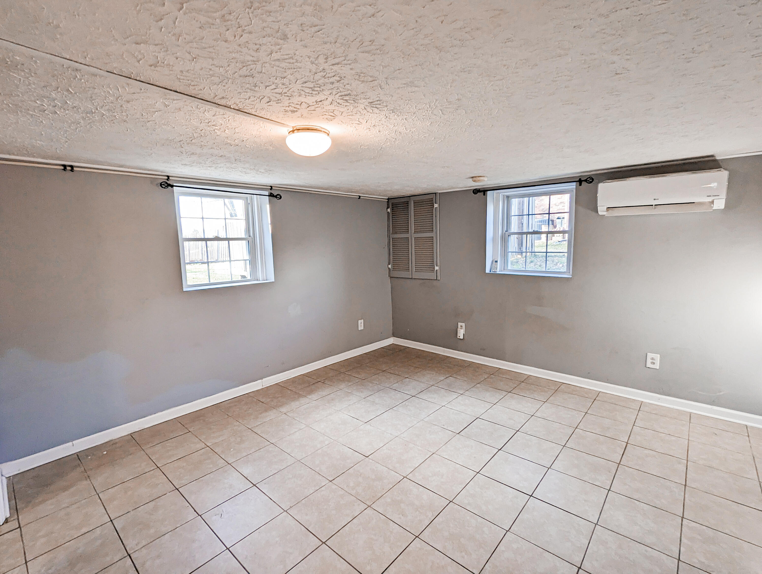 115 Pleasant Ridge Drive