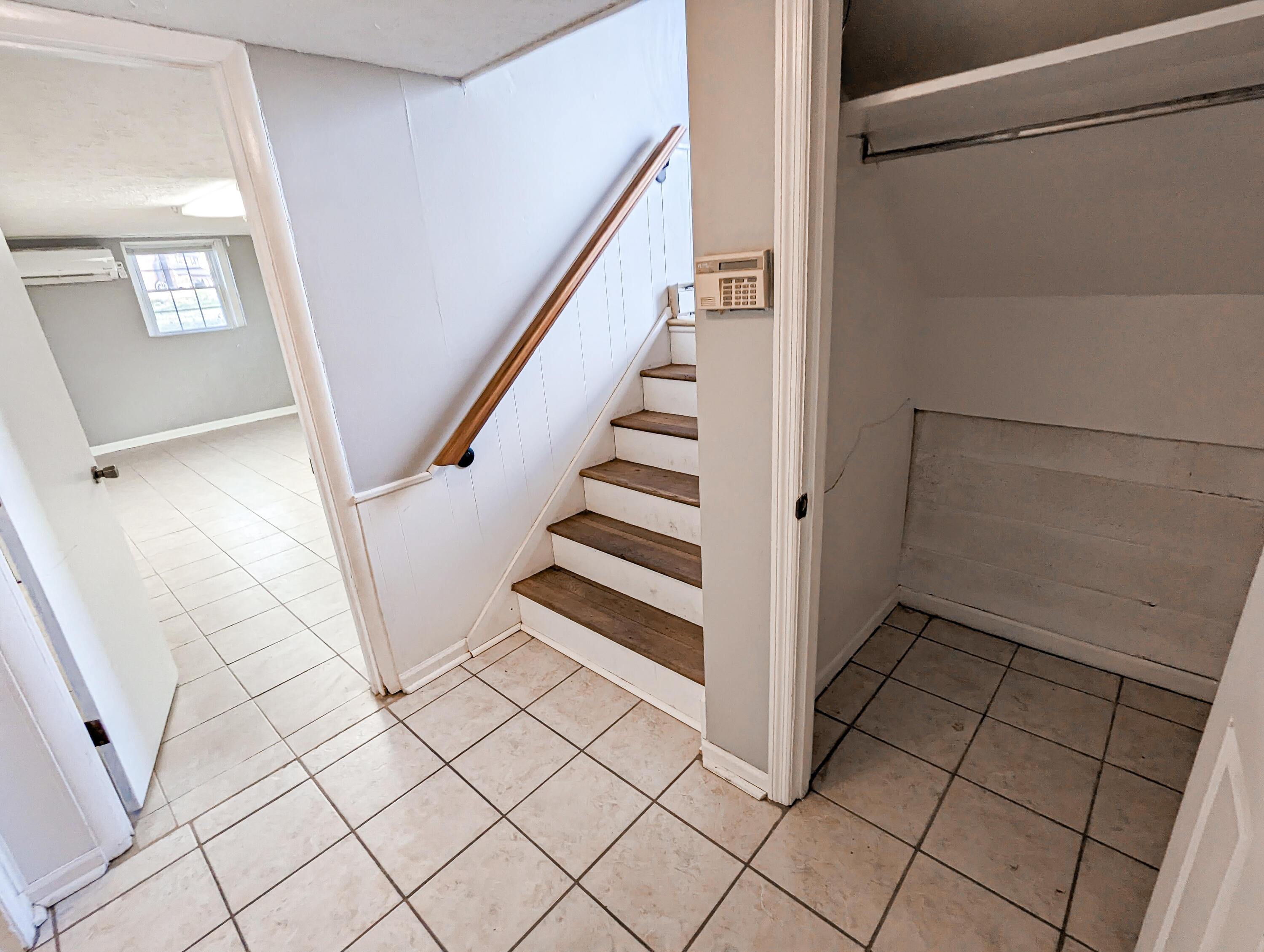 115 Pleasant Ridge Drive