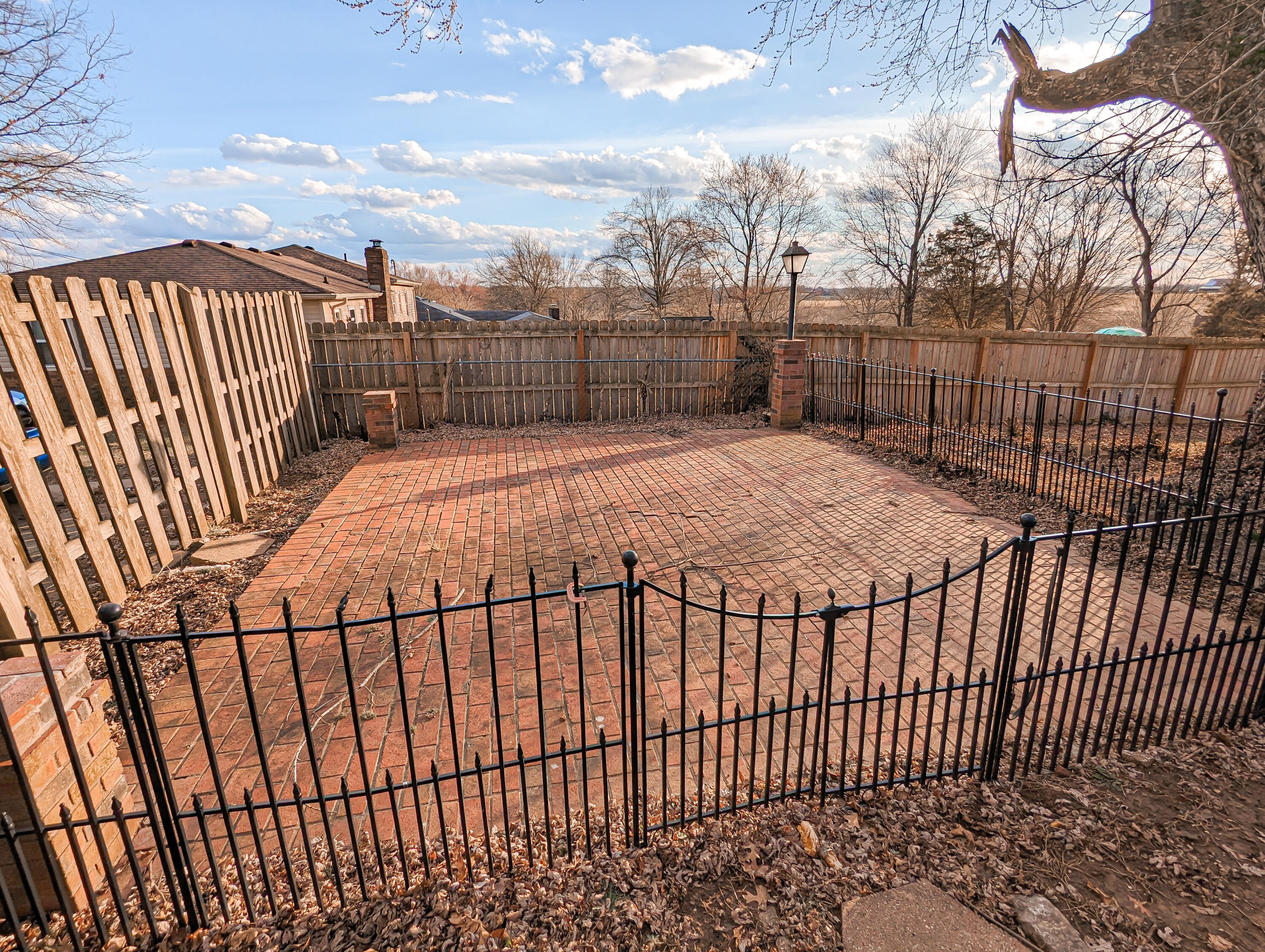 115 Pleasant Ridge Drive