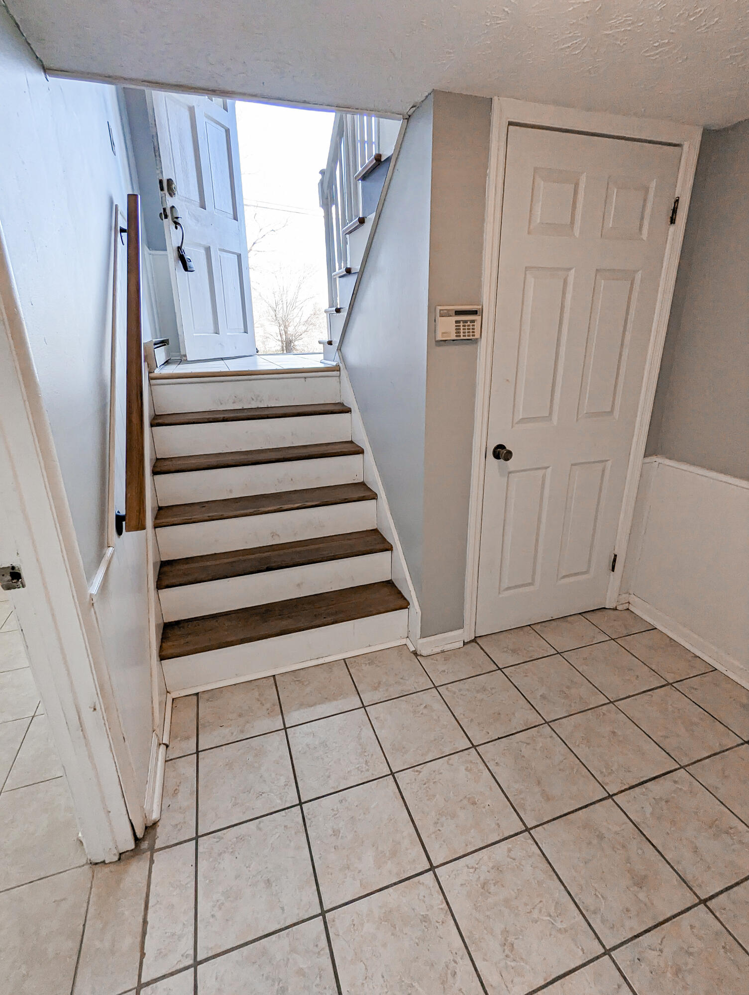 115 Pleasant Ridge Drive