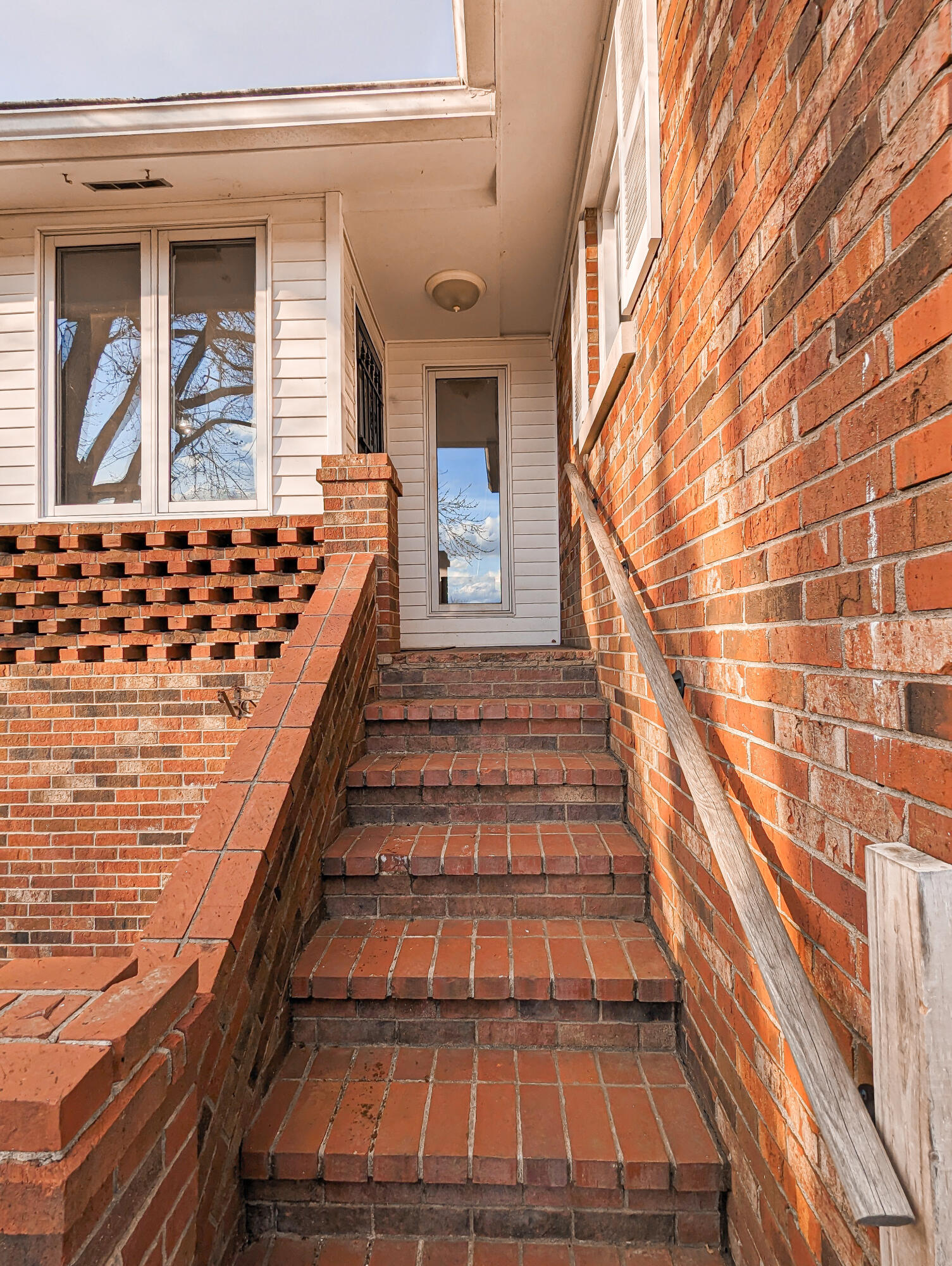 115 Pleasant Ridge Drive