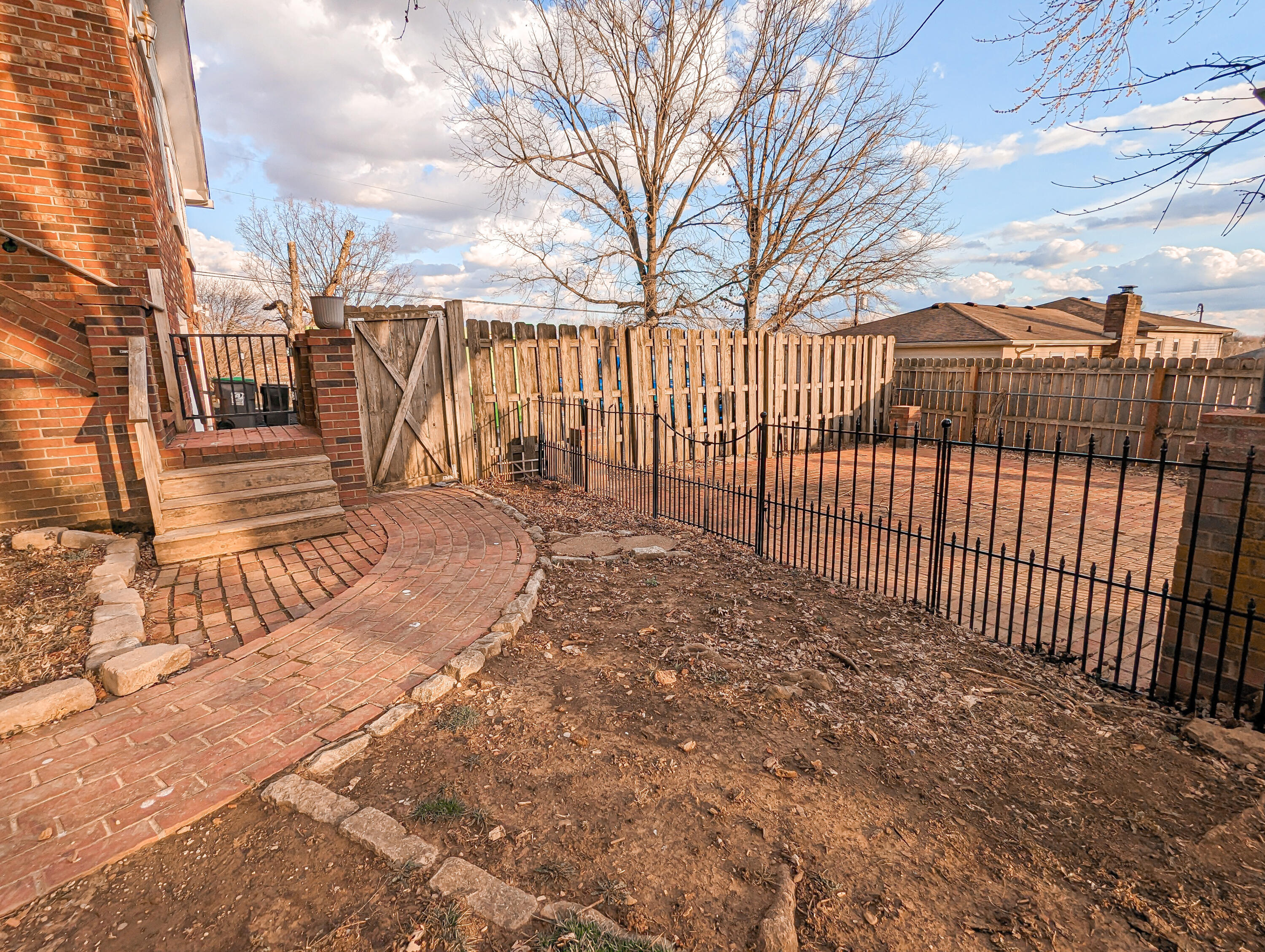 115 Pleasant Ridge Drive