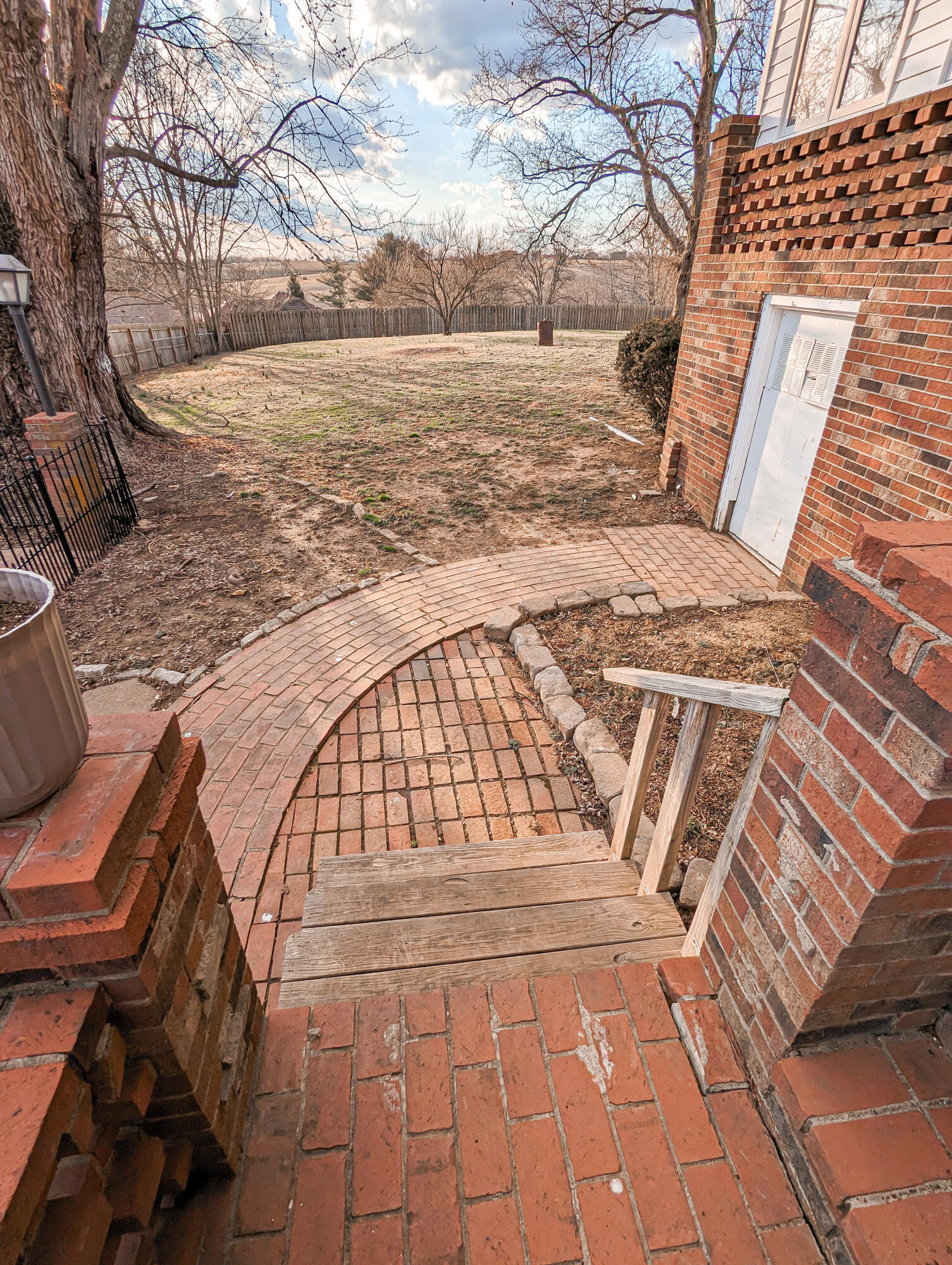 115 Pleasant Ridge Drive