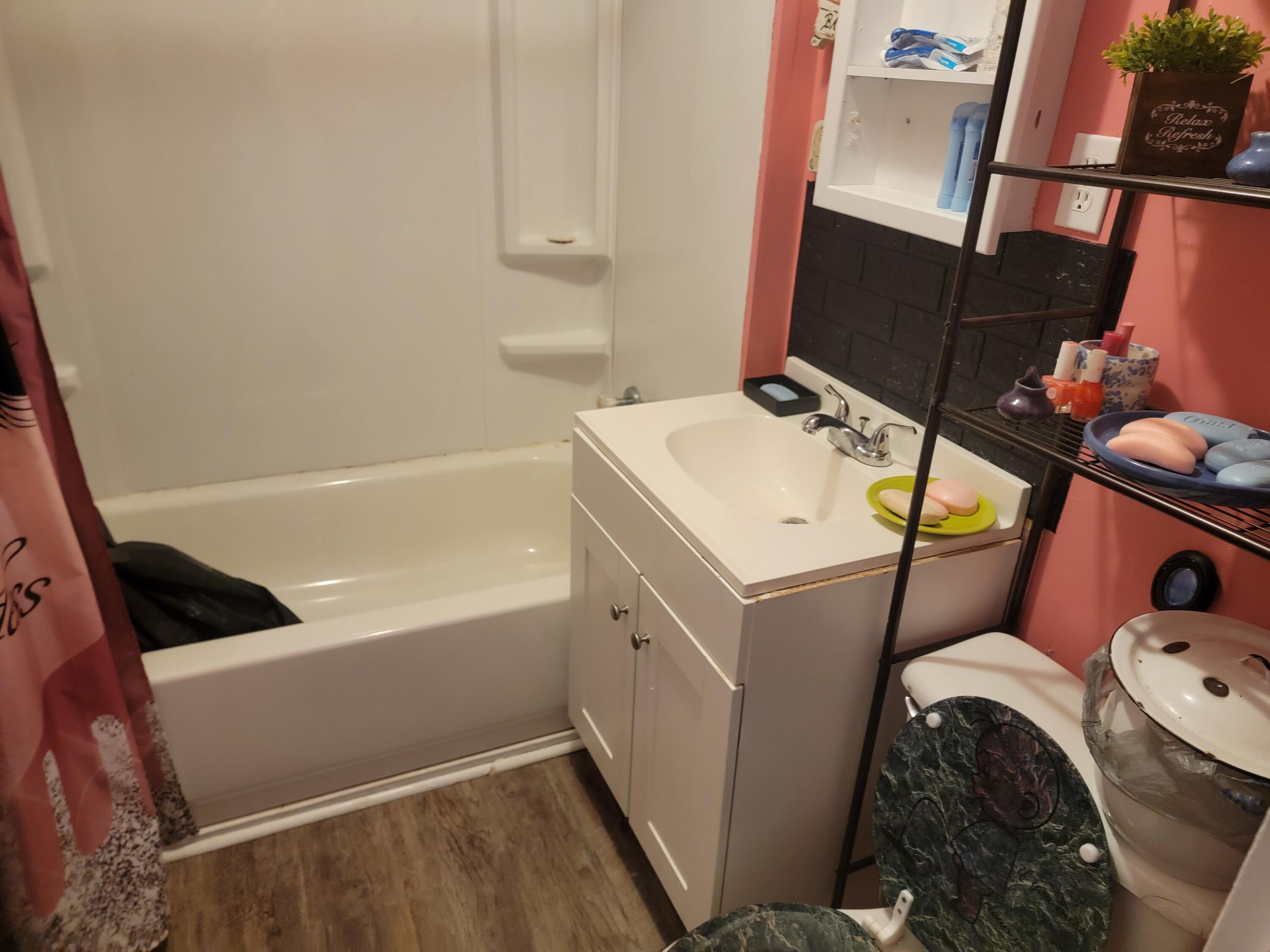 220 Greens Crossing Road