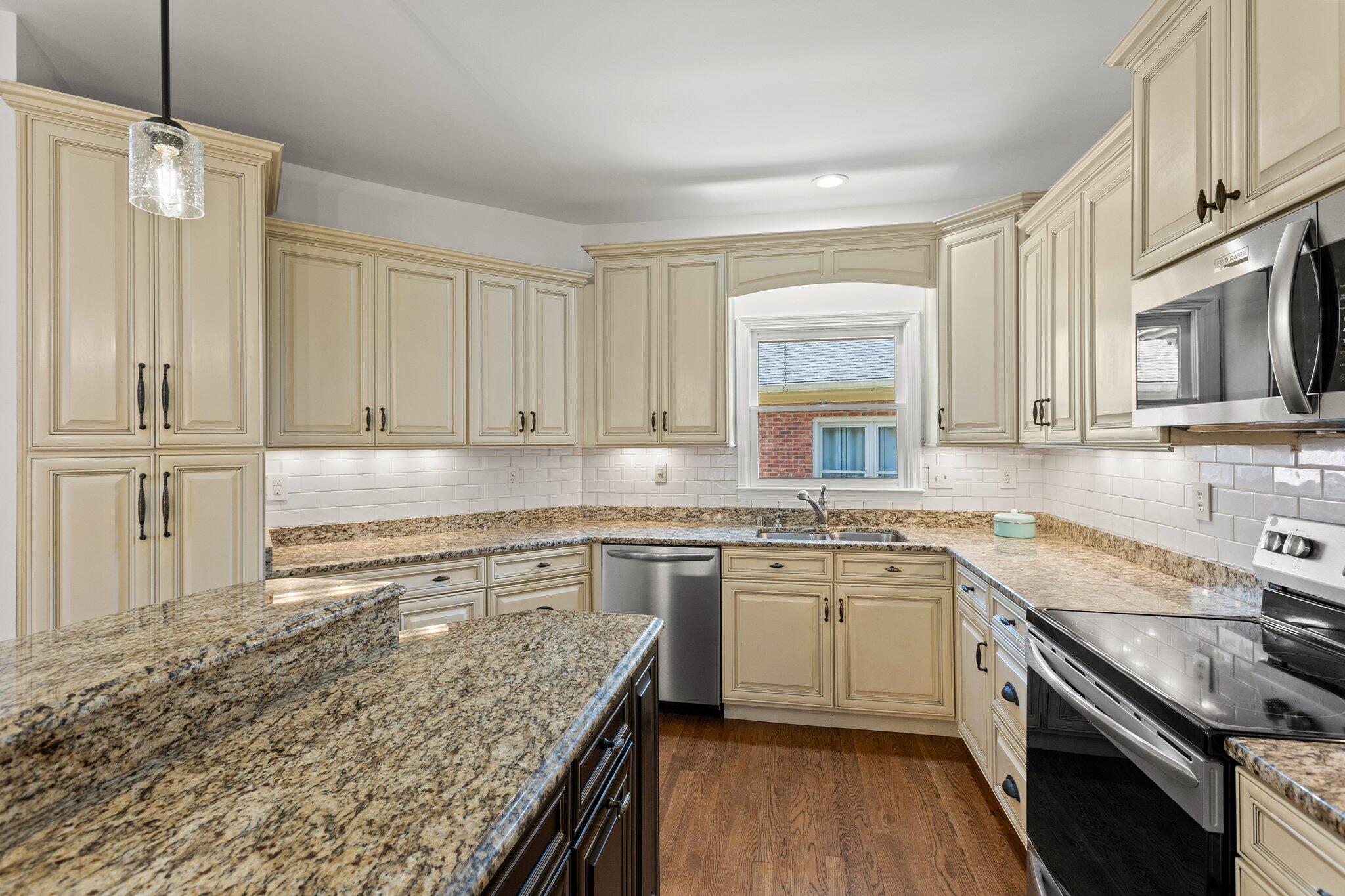 665 Andover Village Place