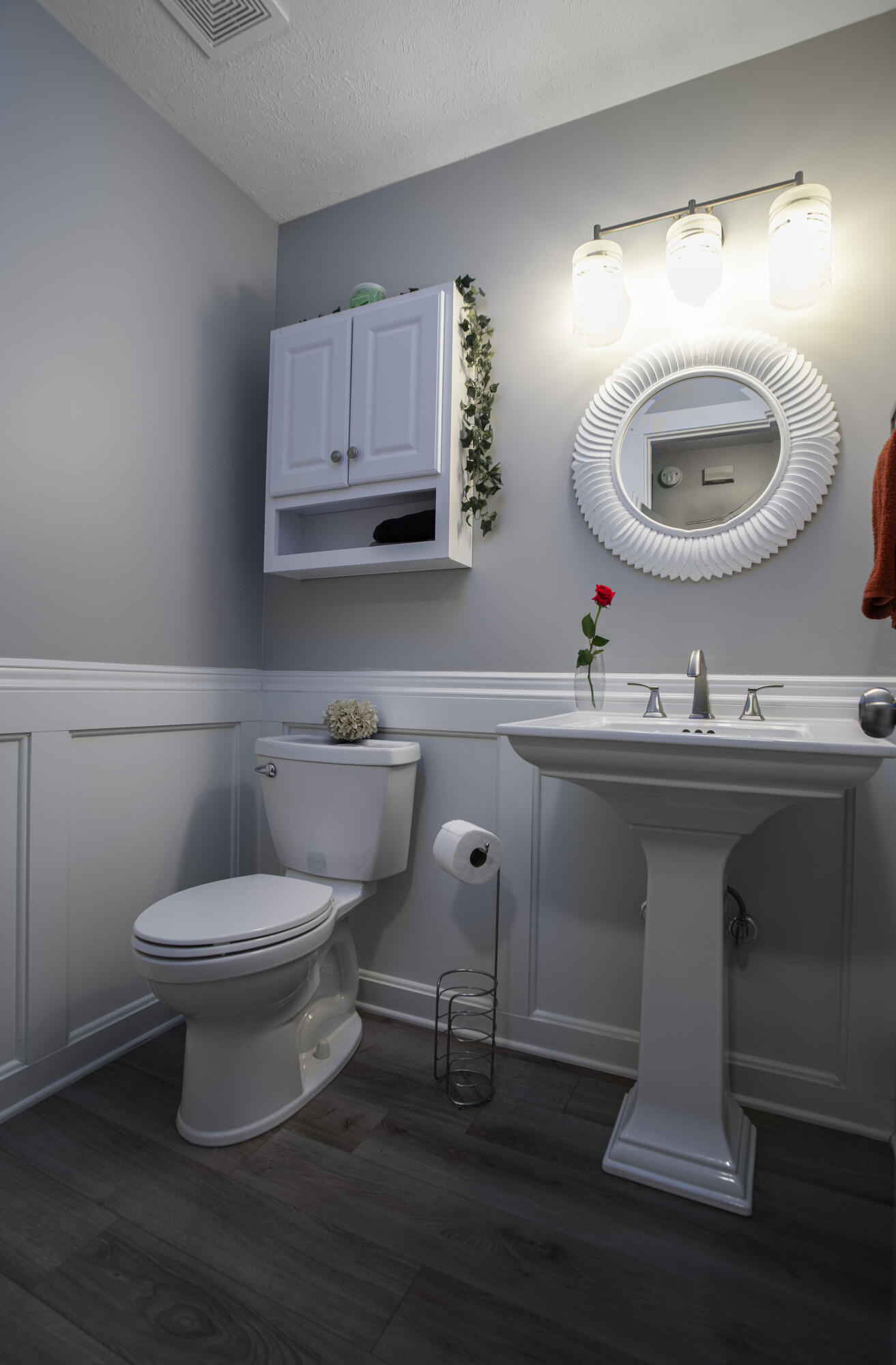 2187 Stonewood Drive