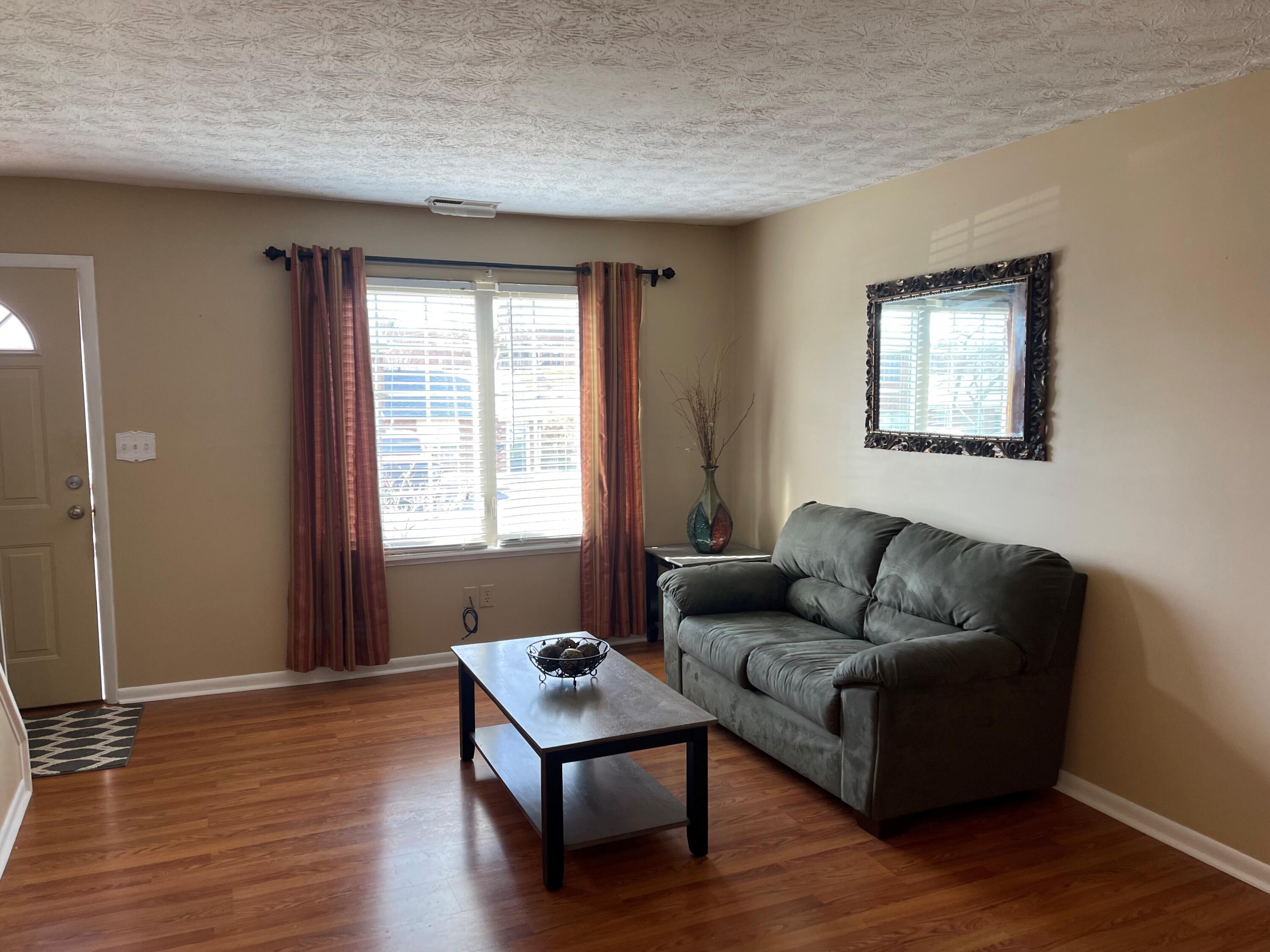 3500 Warwick Drive Unit: 16