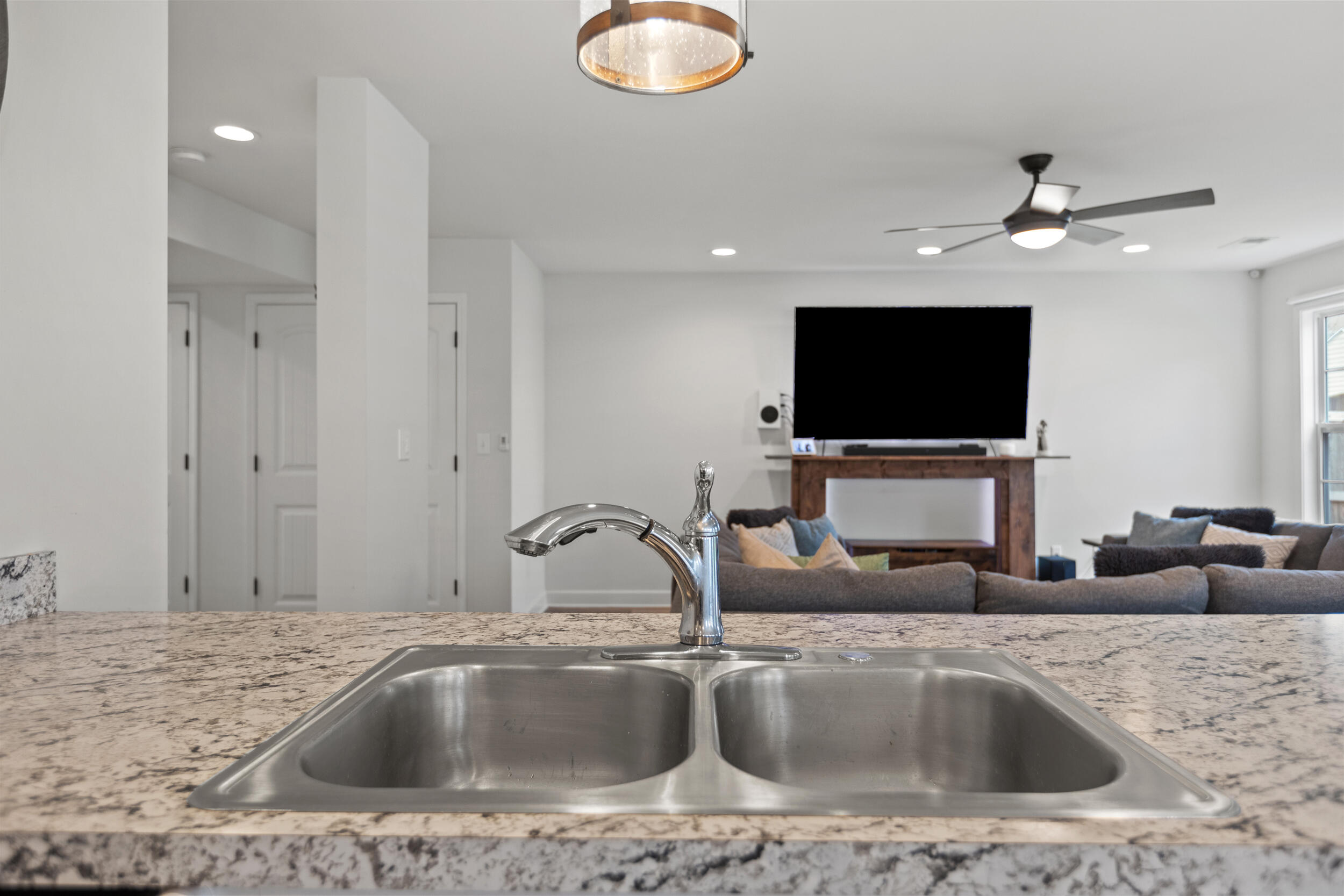 130 Peaceful Landing