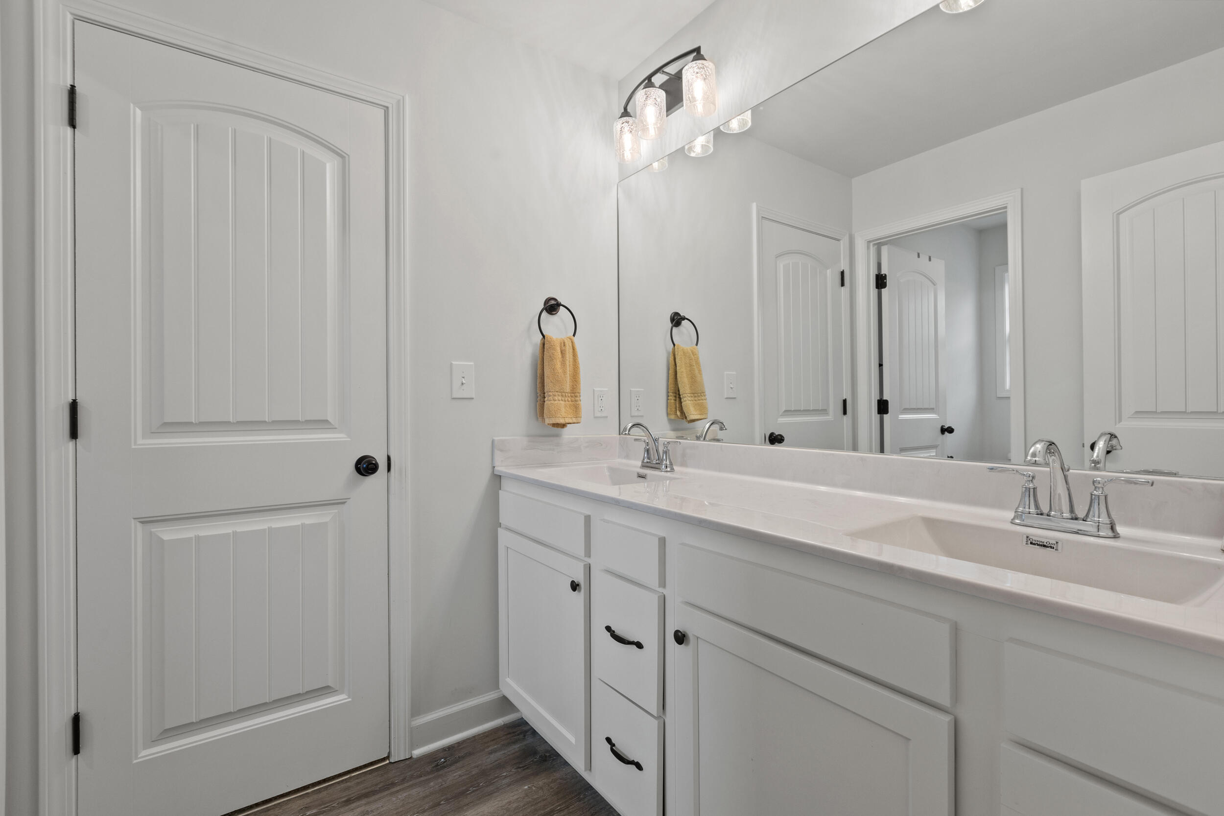 130 Peaceful Landing