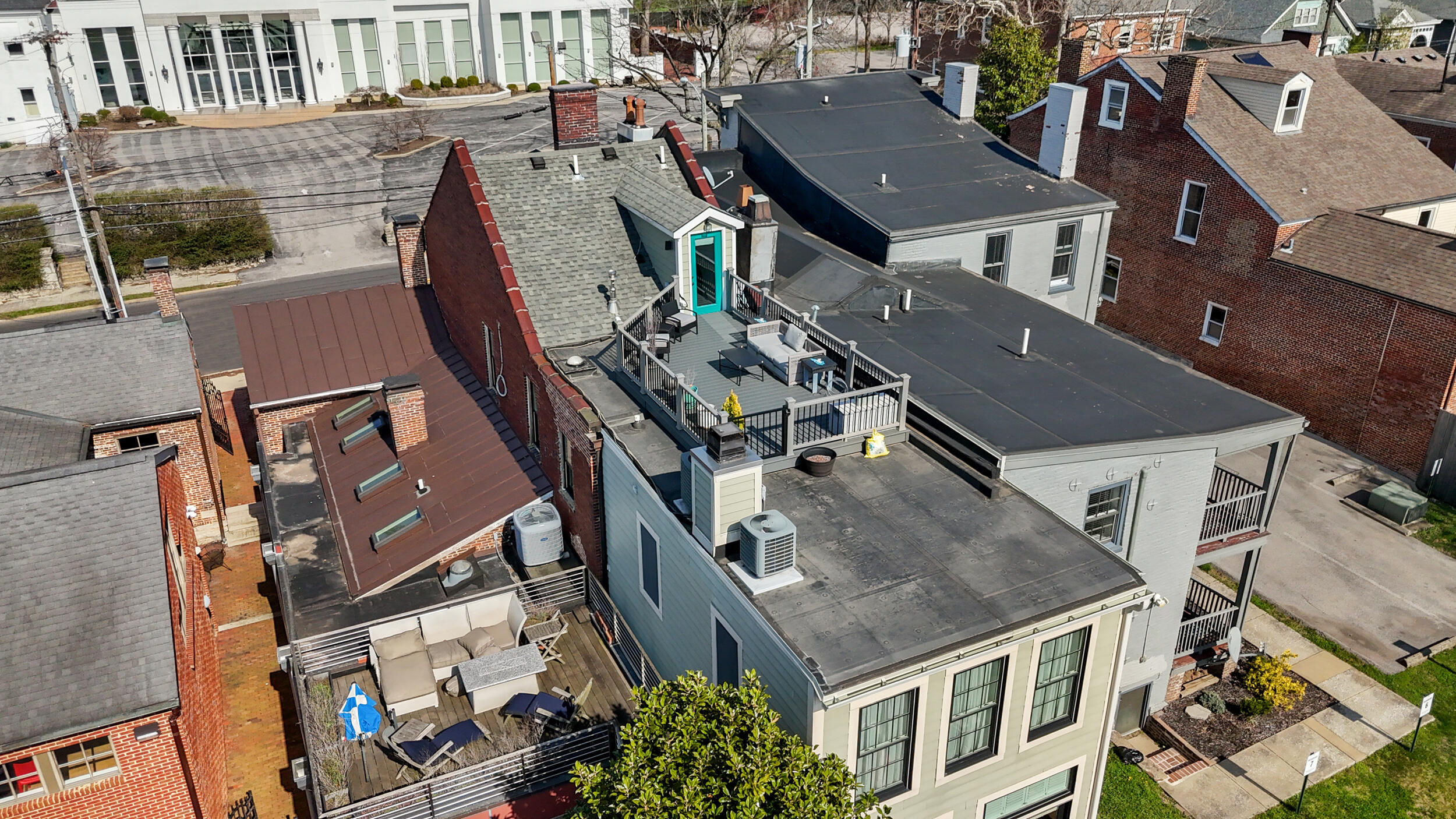 128 East Third Street