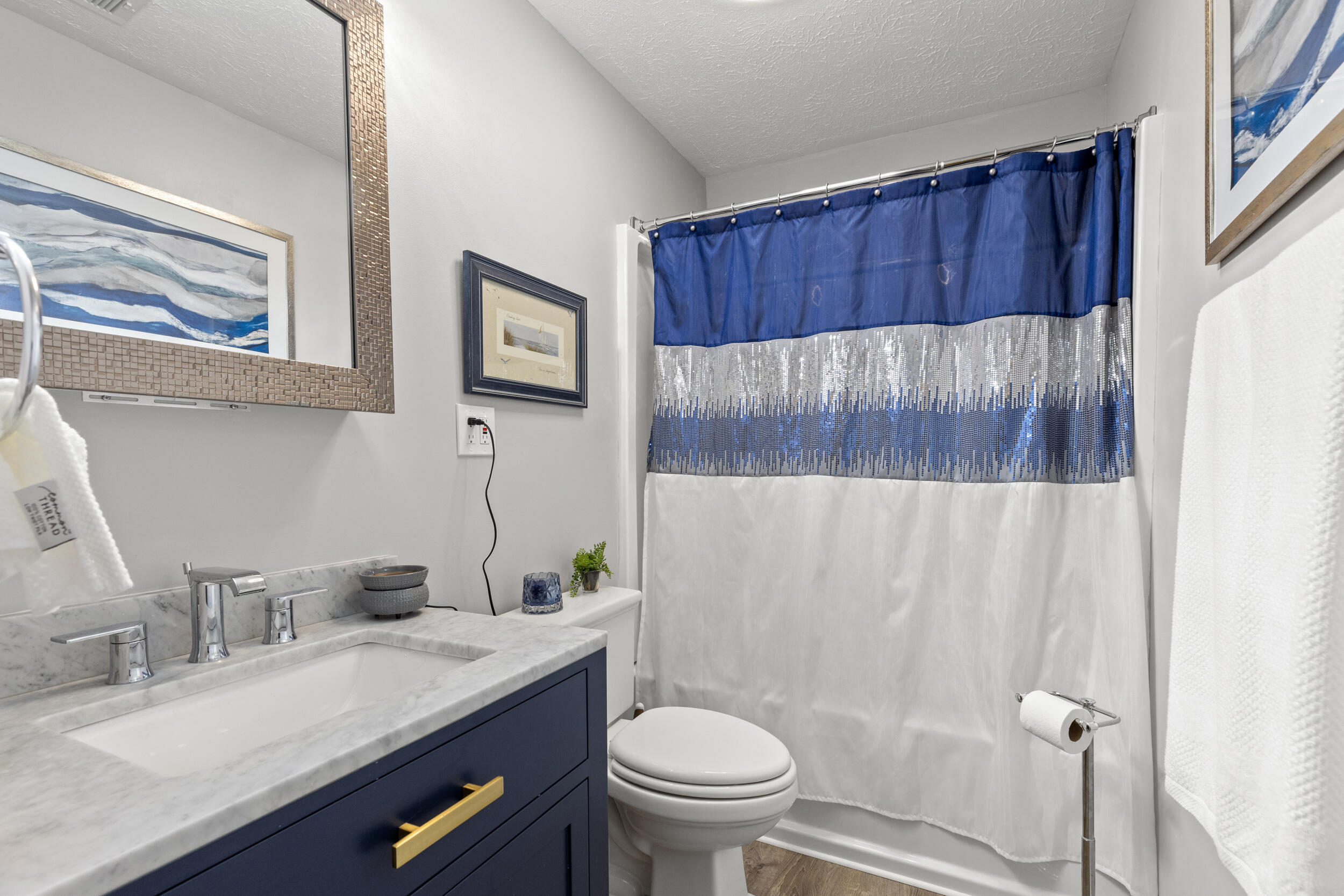 421 Redding Road Unit: 94