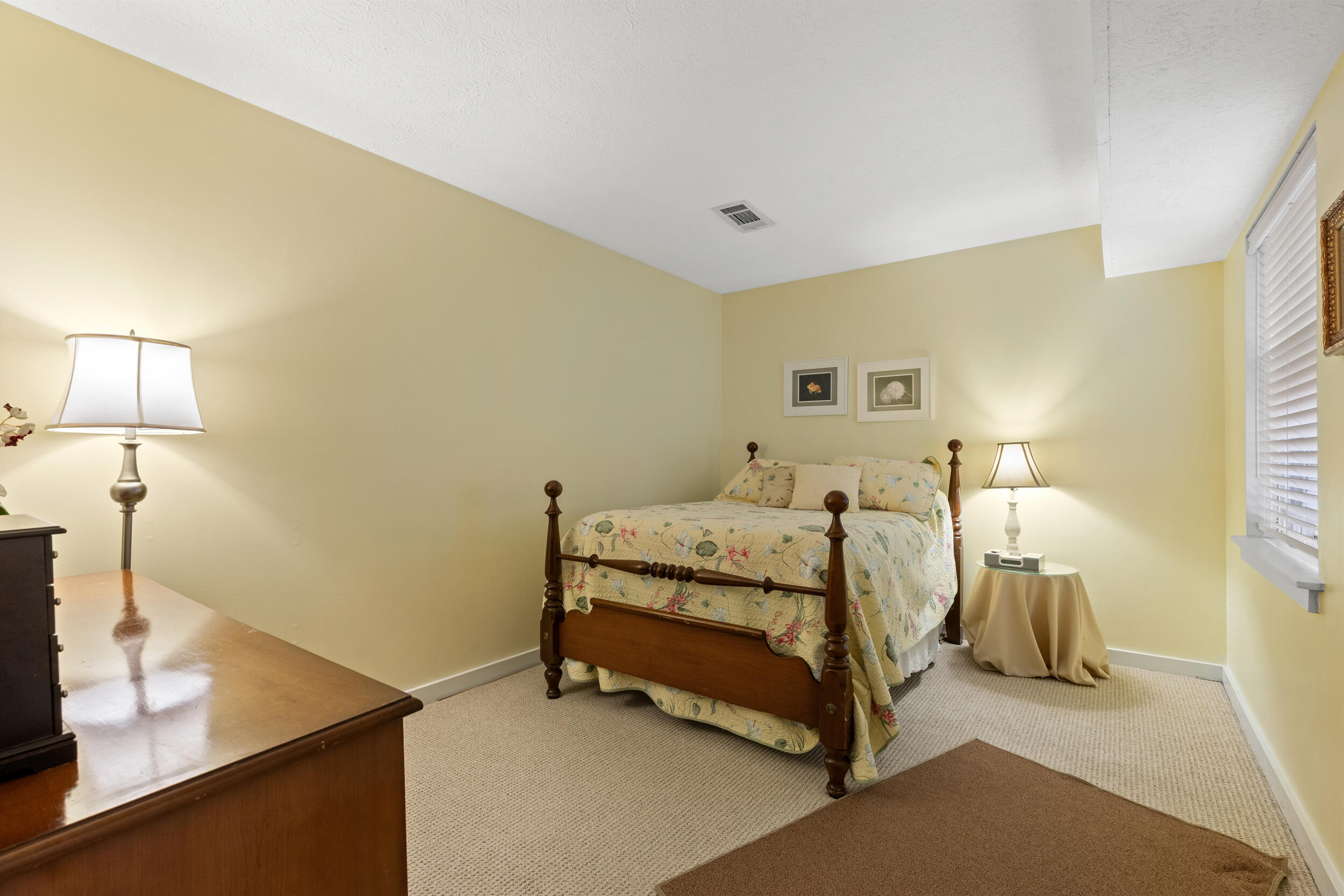 421 Redding Road Unit: 94