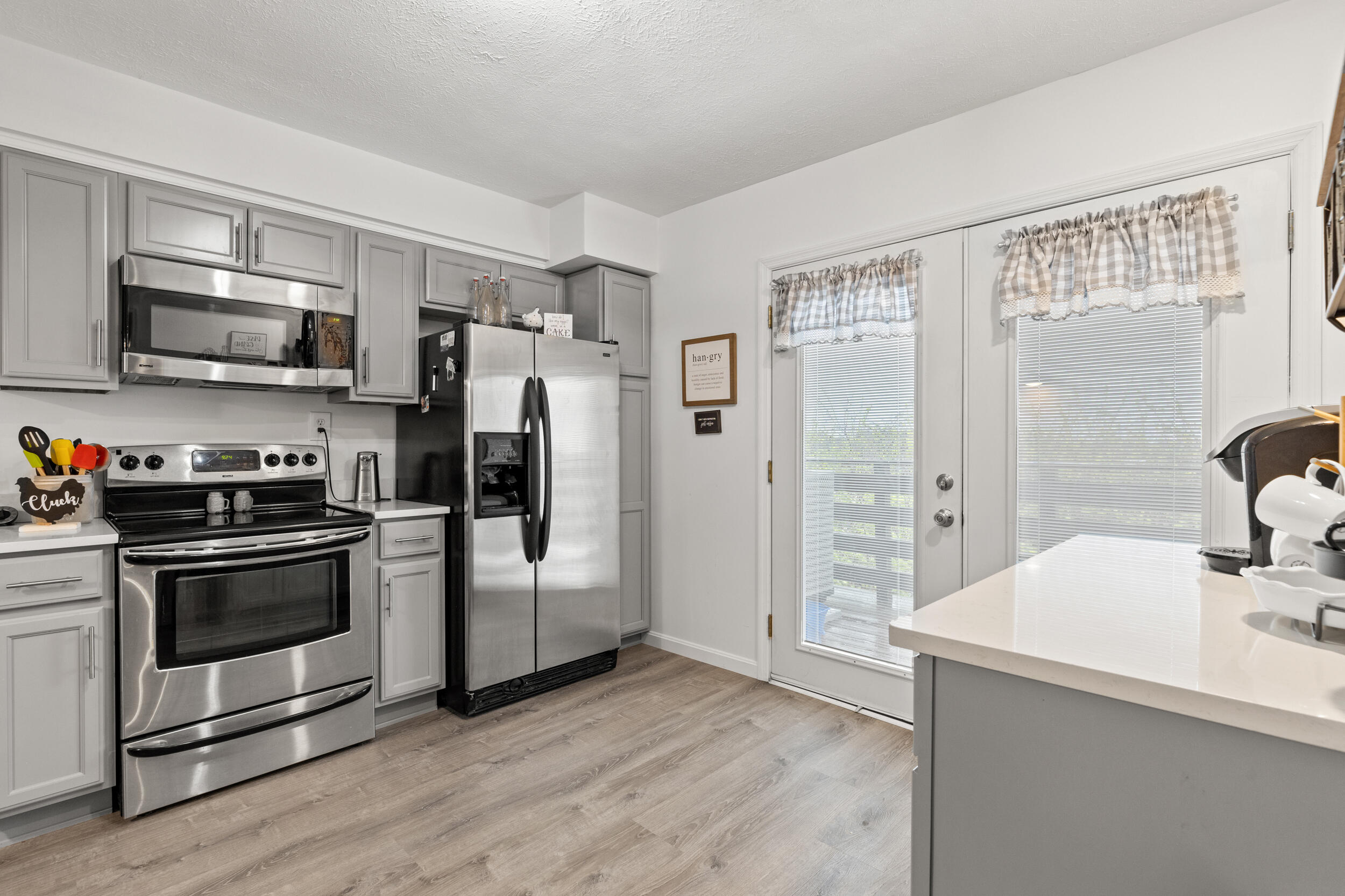 421 Redding Road Unit: 94