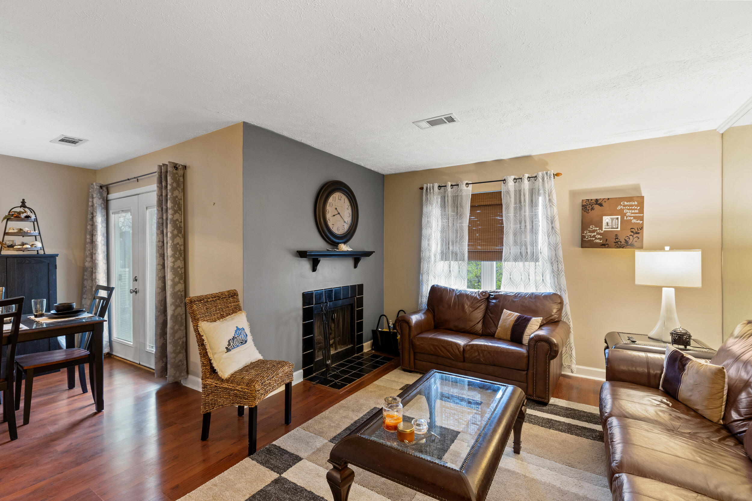 421 Redding Road Unit: 94