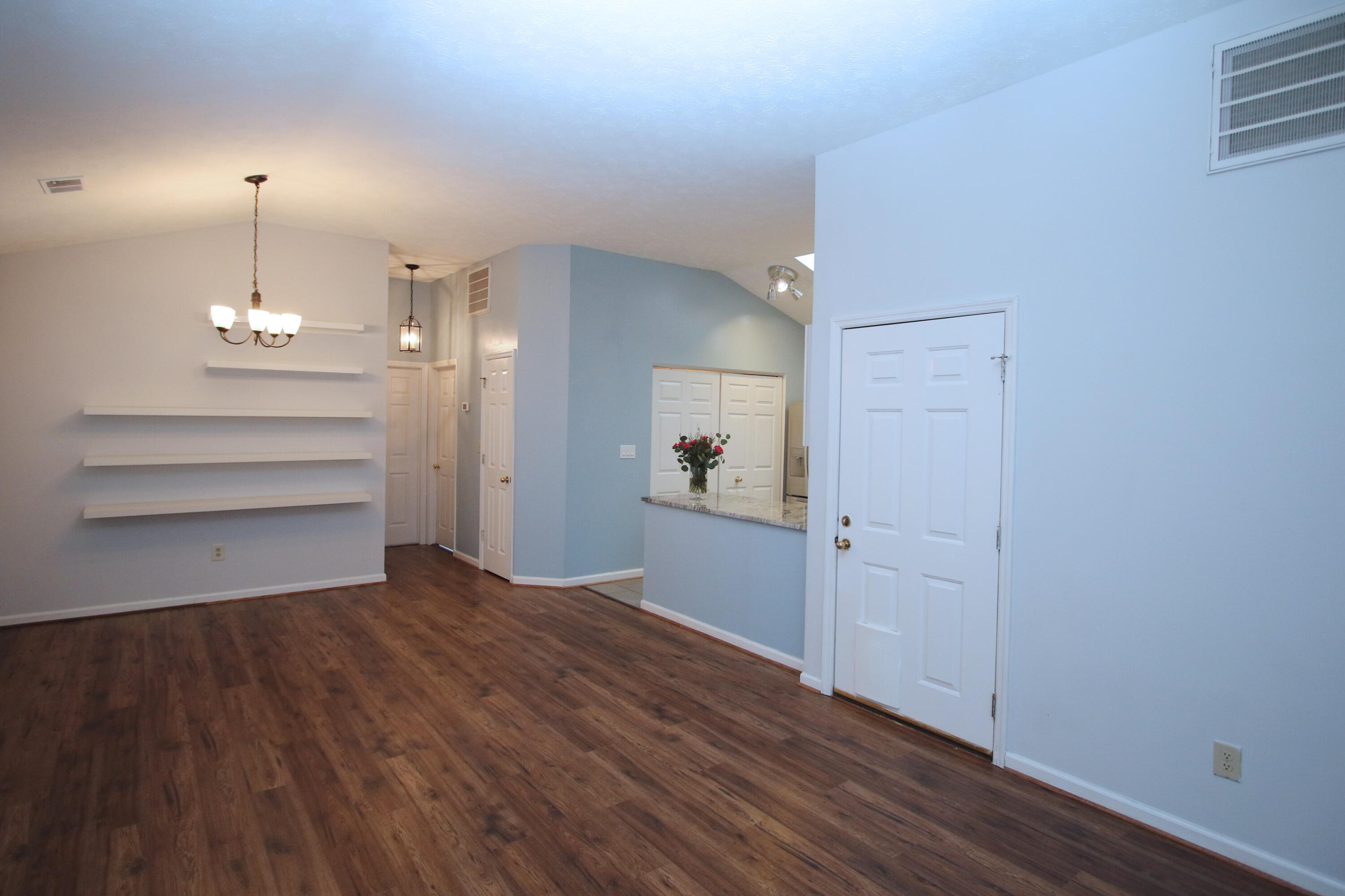 4224 Canterbury Green Way