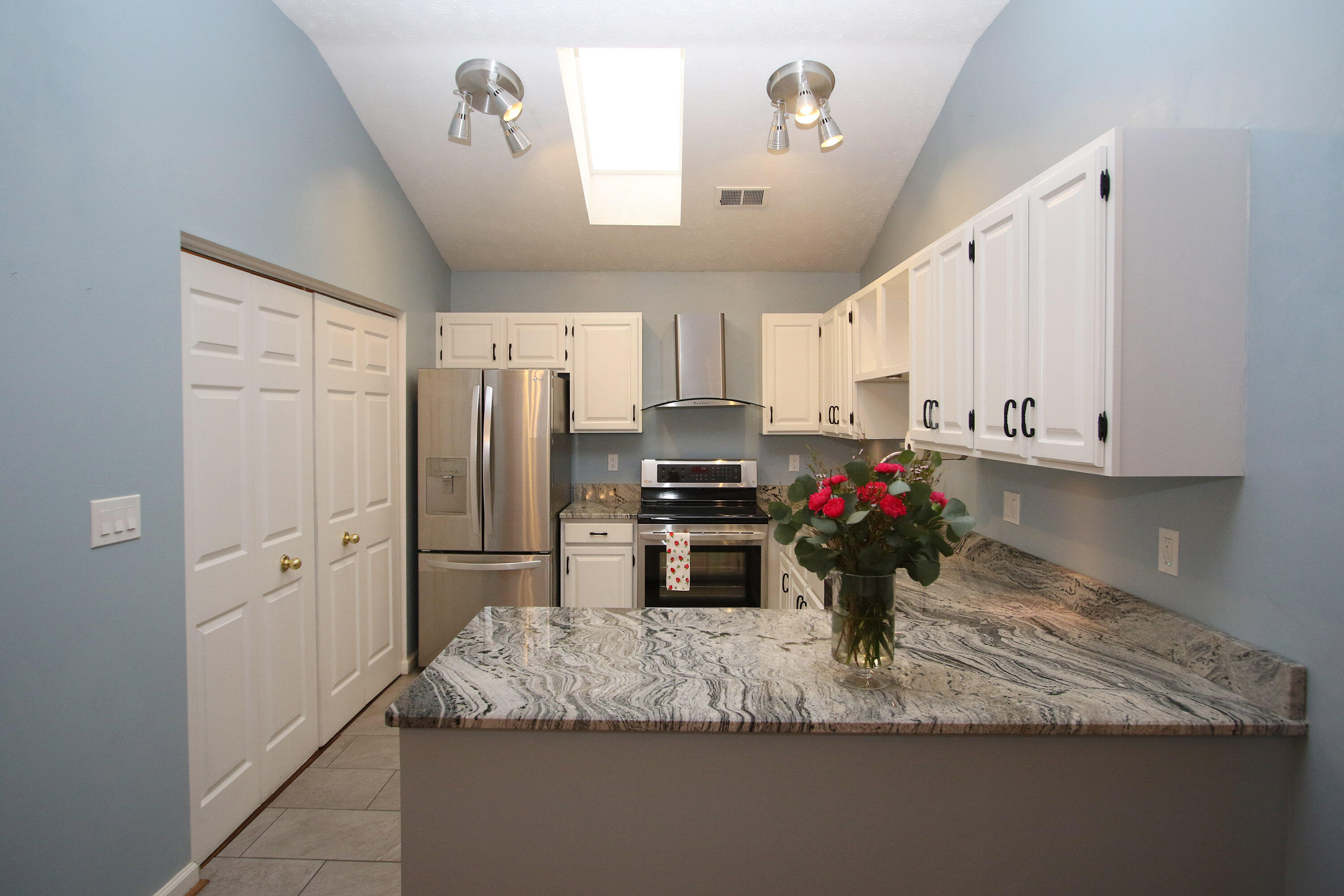 4224 Canterbury Green Way