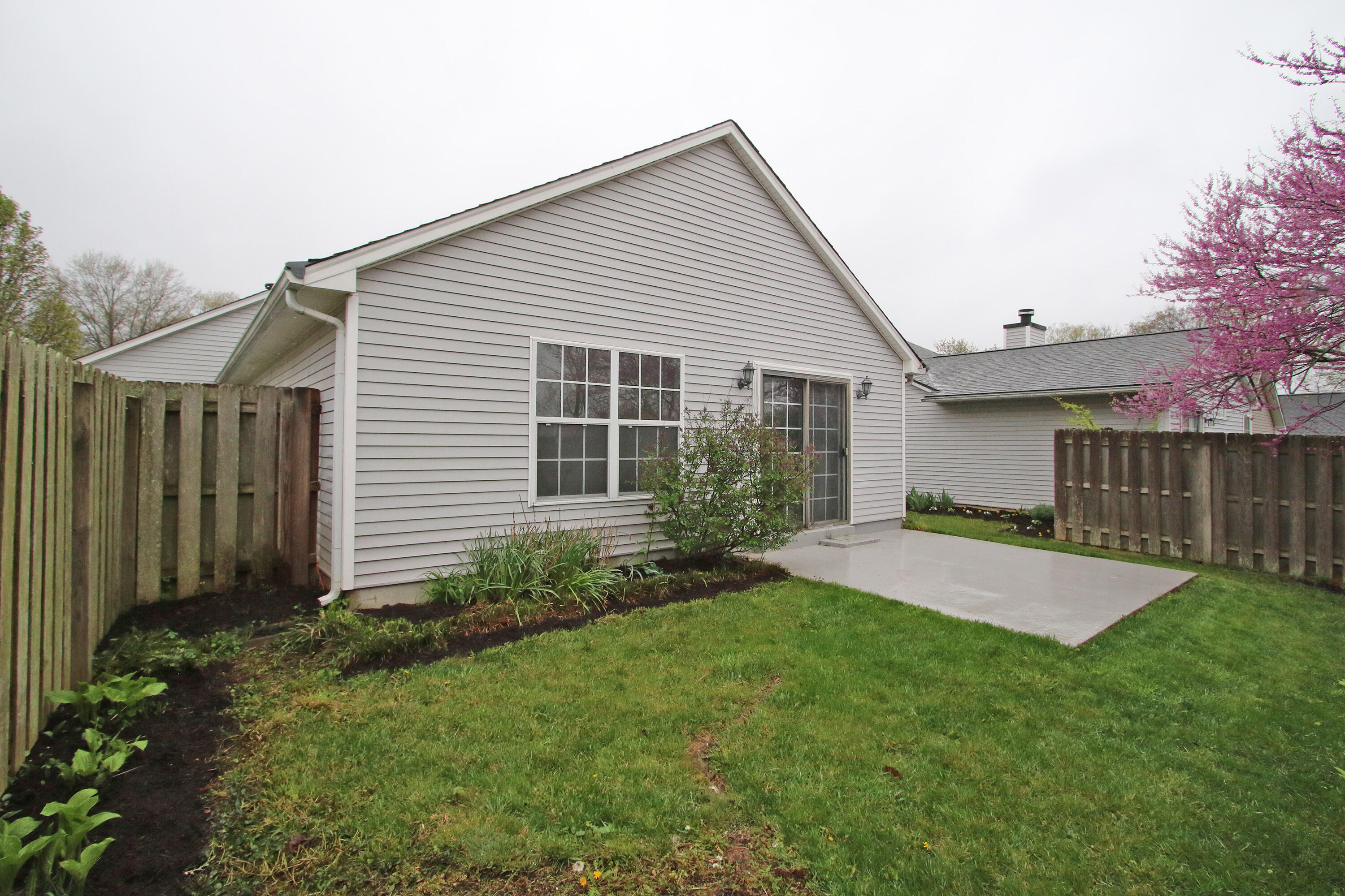 4224 Canterbury Green Way