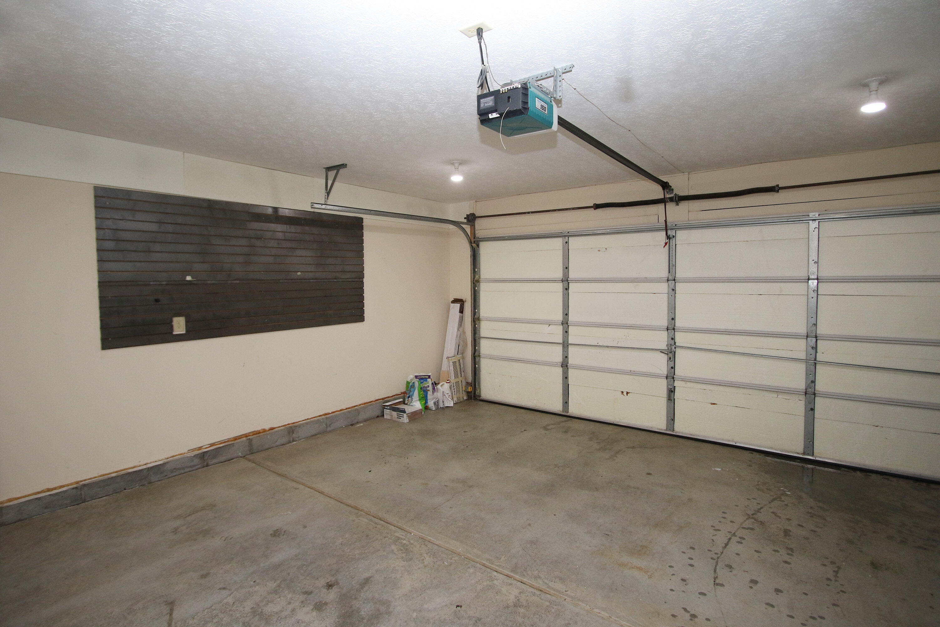 4224 Canterbury Green Way