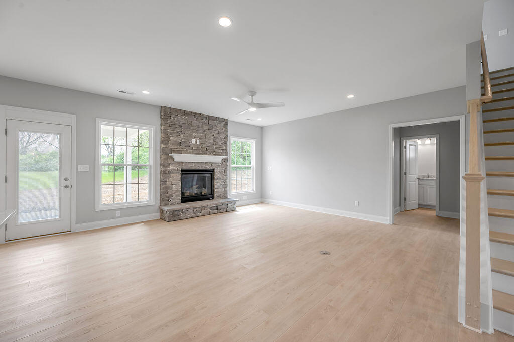 3568 Bay Springs Park