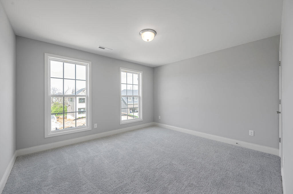 3568 Bay Springs Park