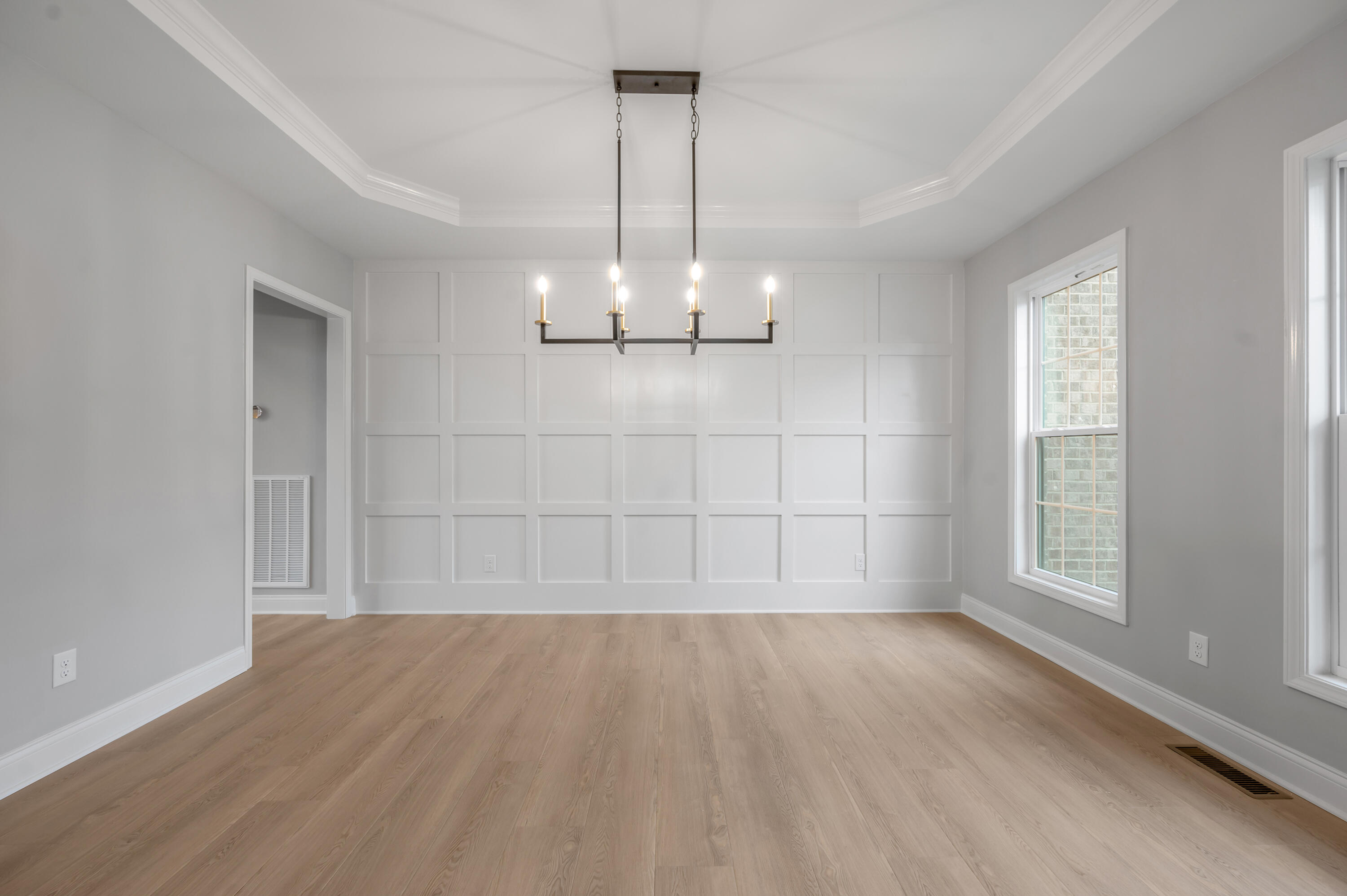 3569 Bay Springs Park