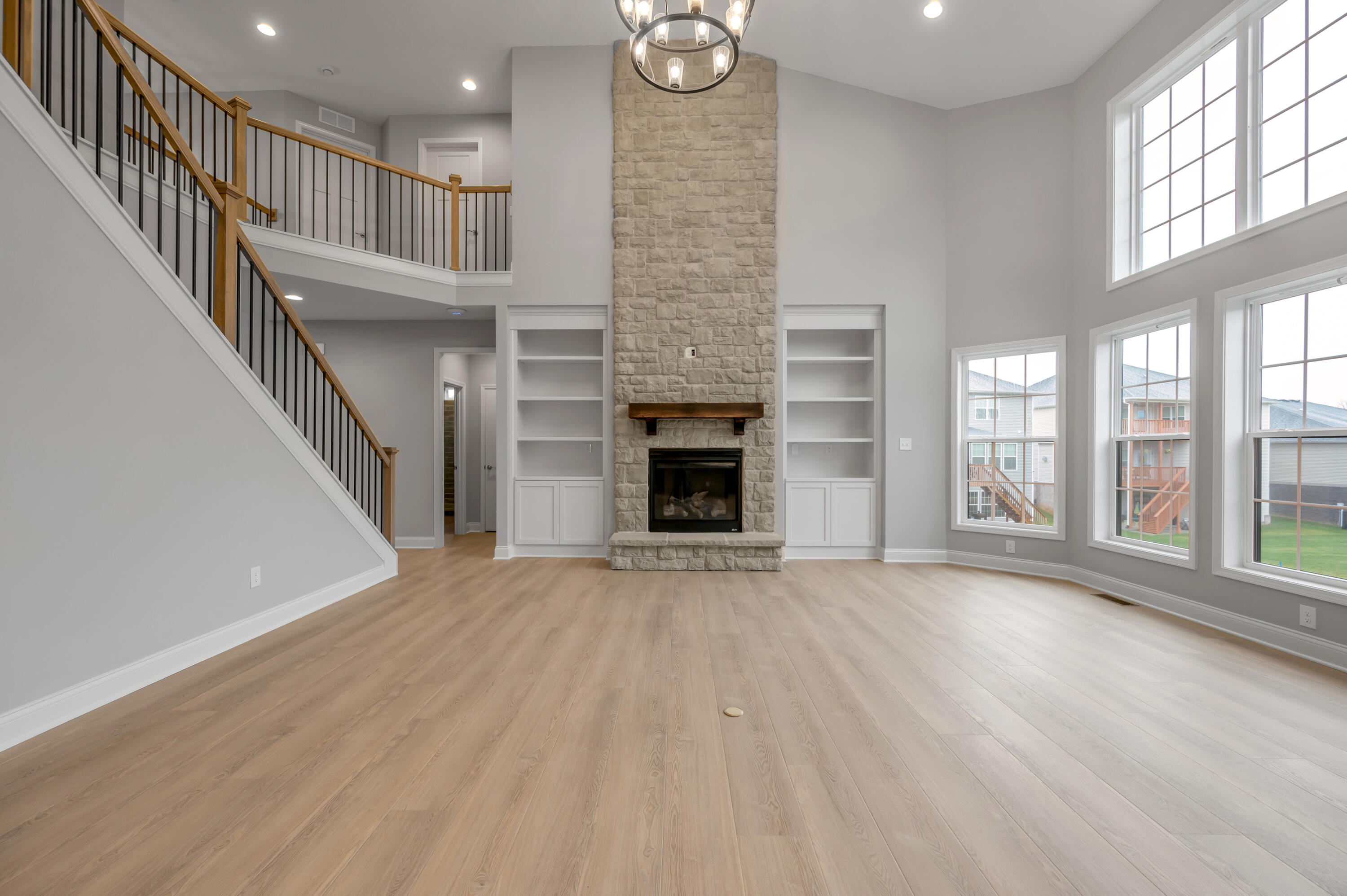 3569 Bay Springs Park