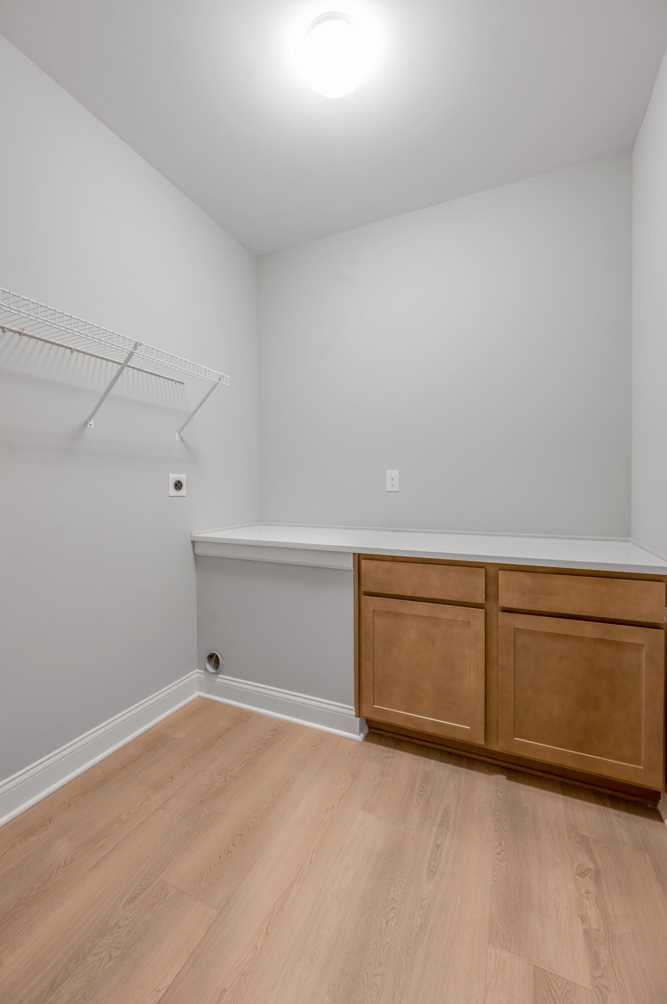 3569 Bay Springs Park