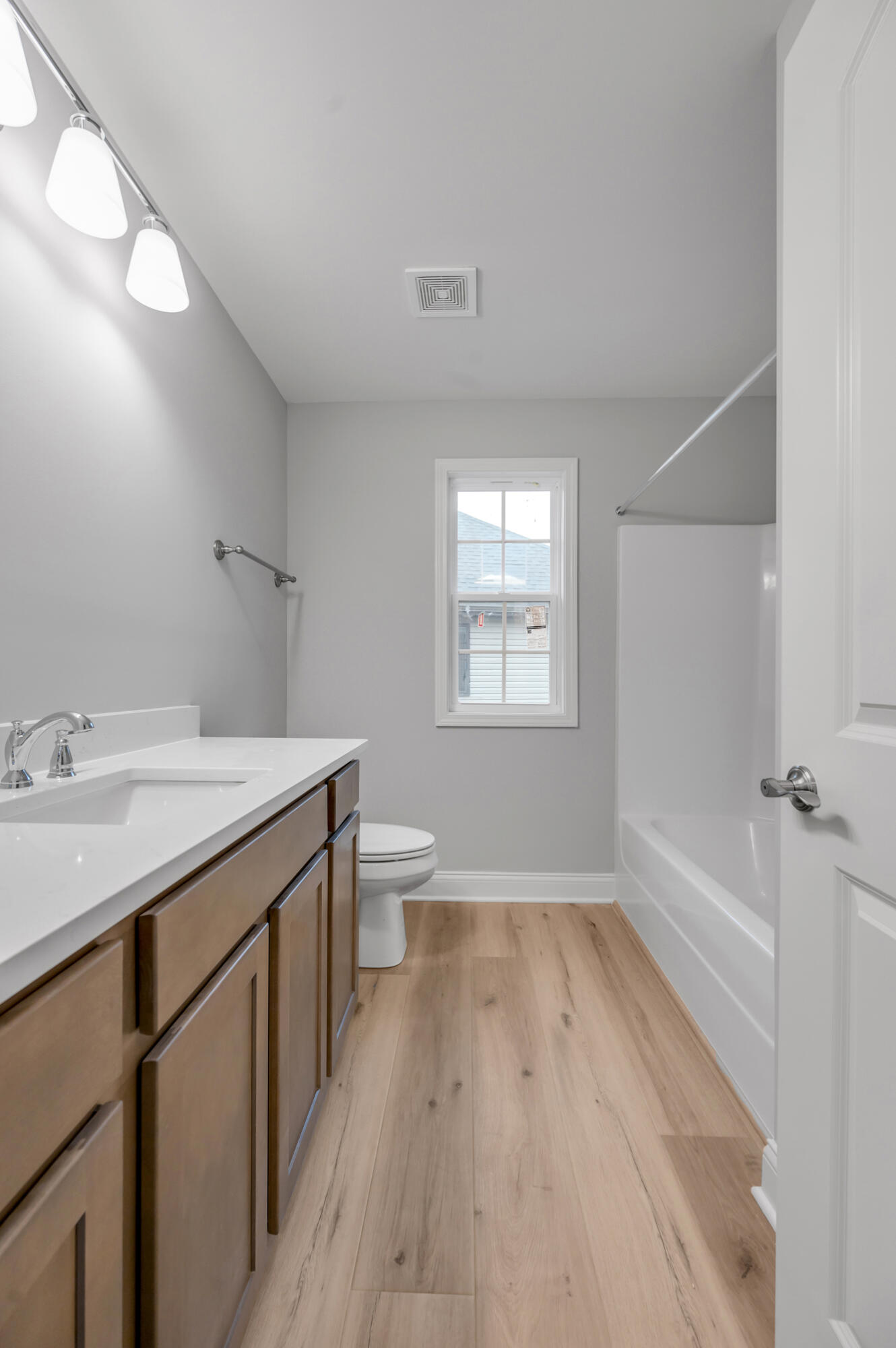 3596 Bay Springs Park