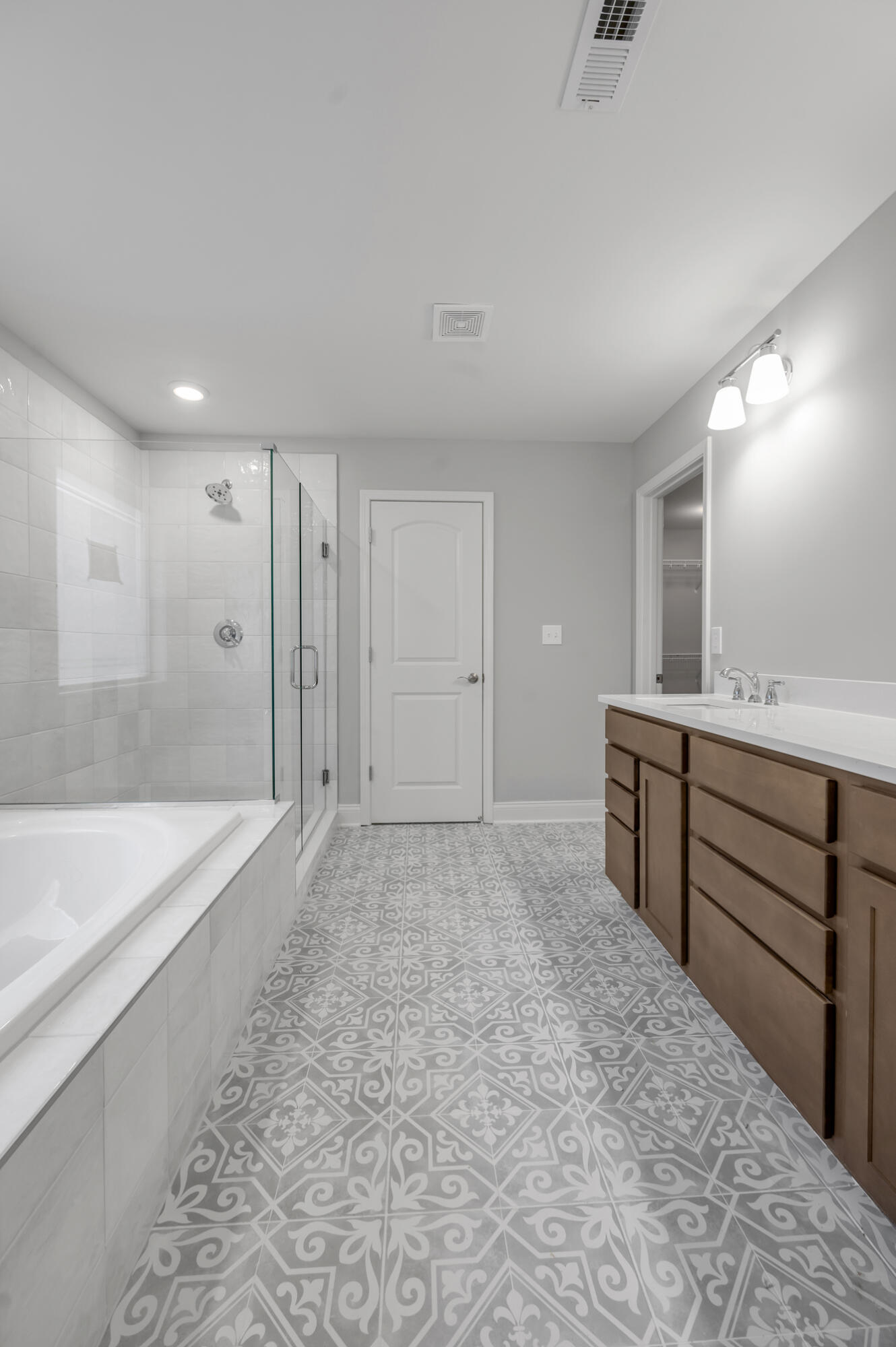 3596 Bay Springs Park