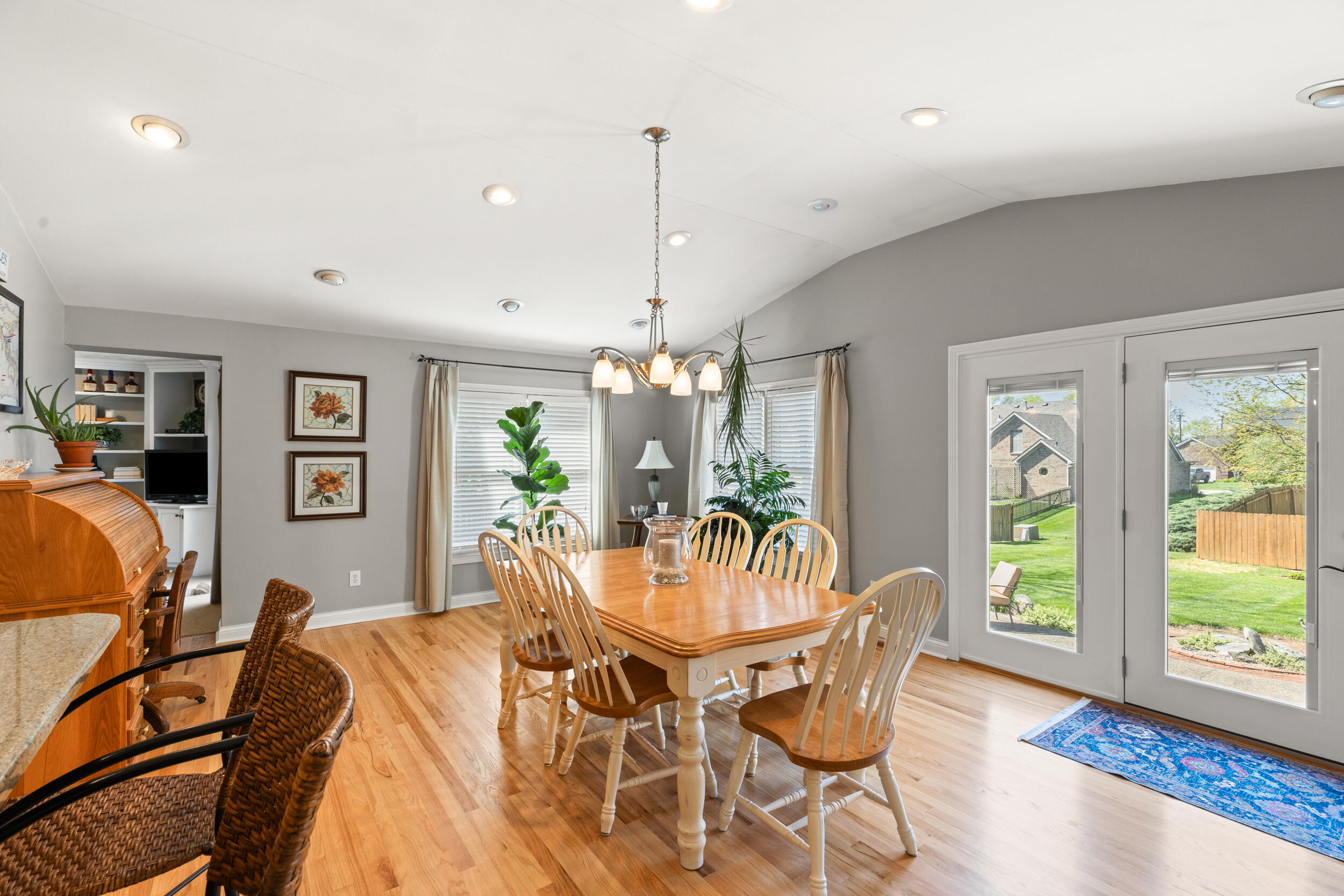 6025 Secretariat Circle