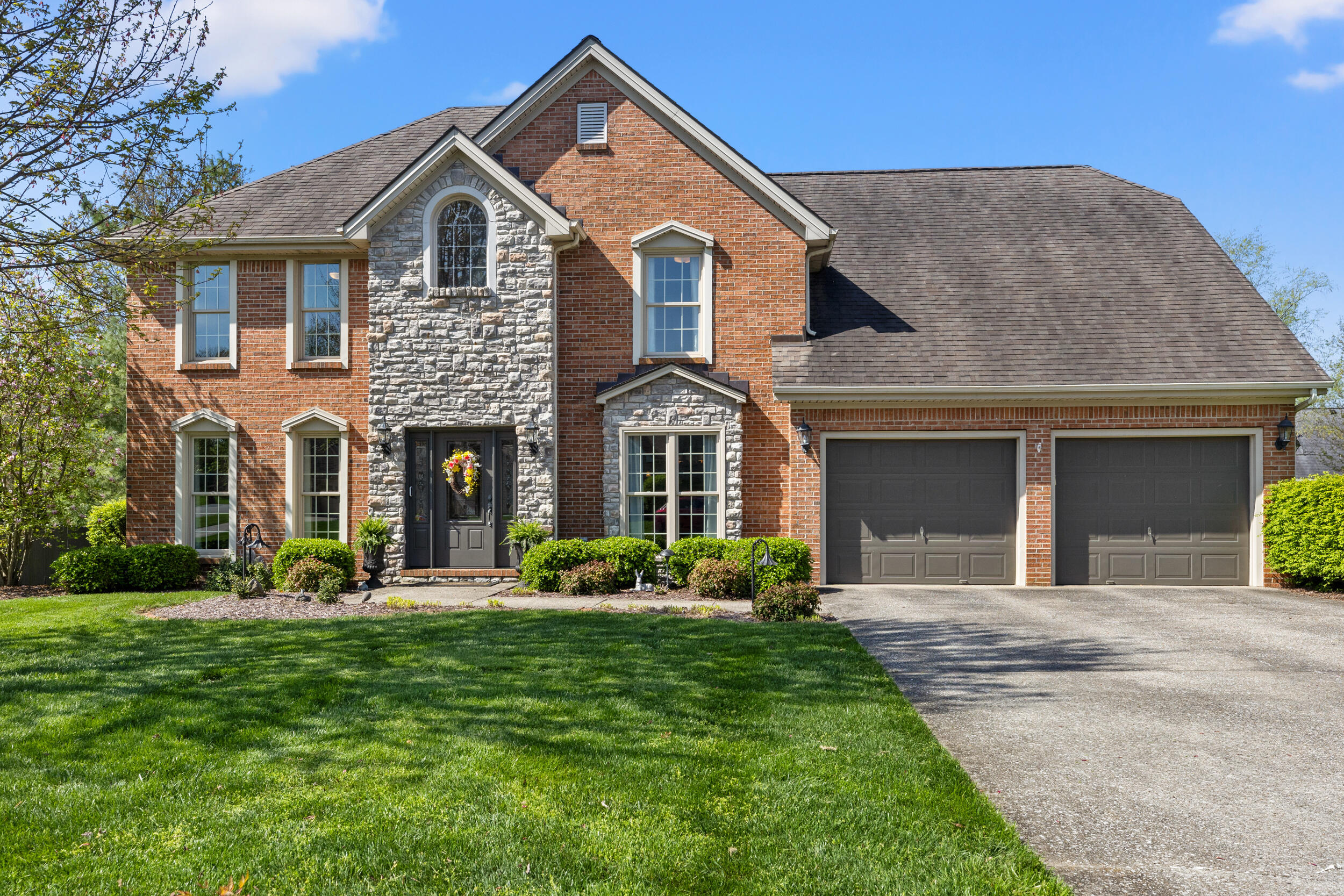 6025 Secretariat Circle