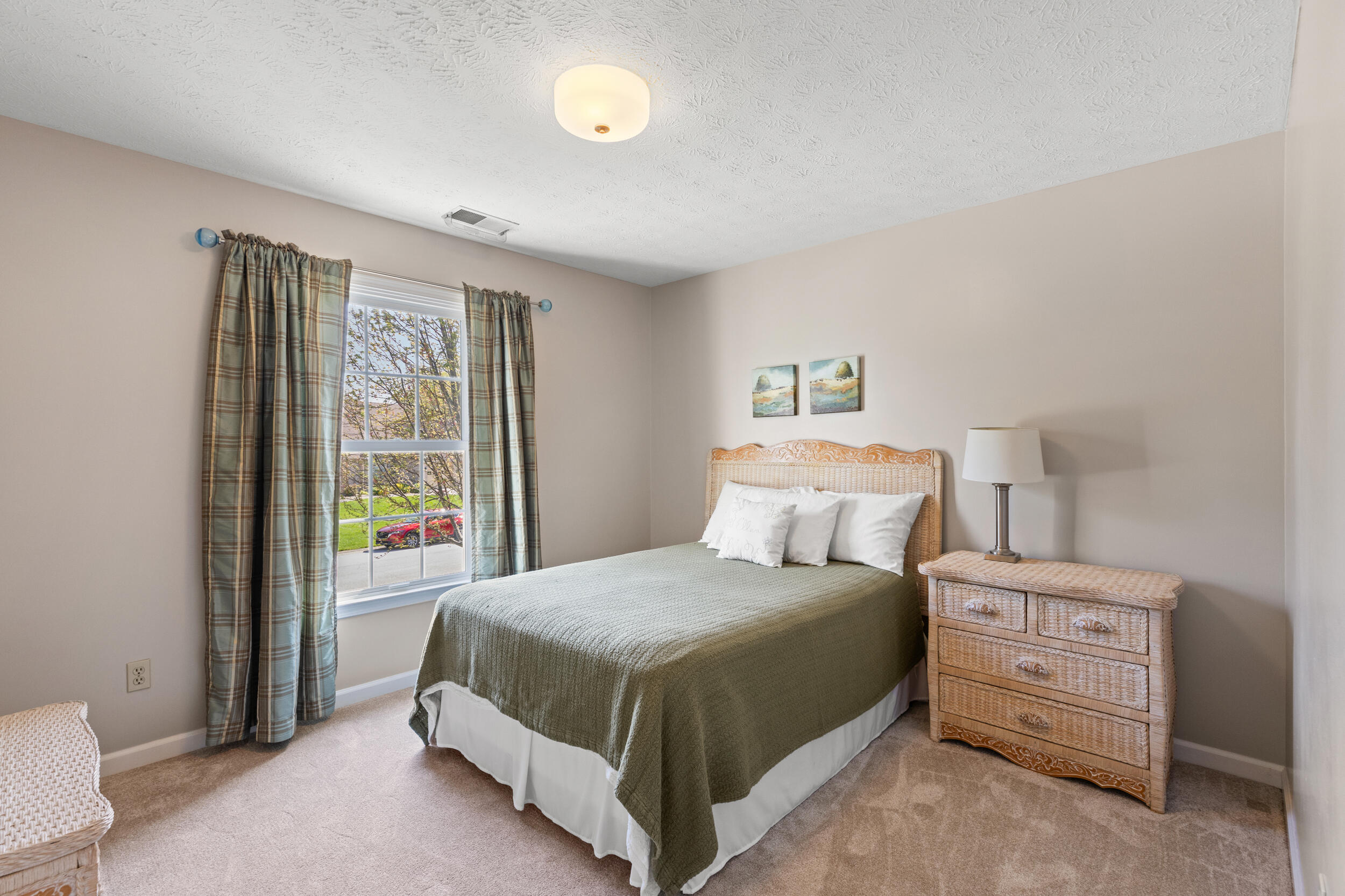 6025 Secretariat Circle