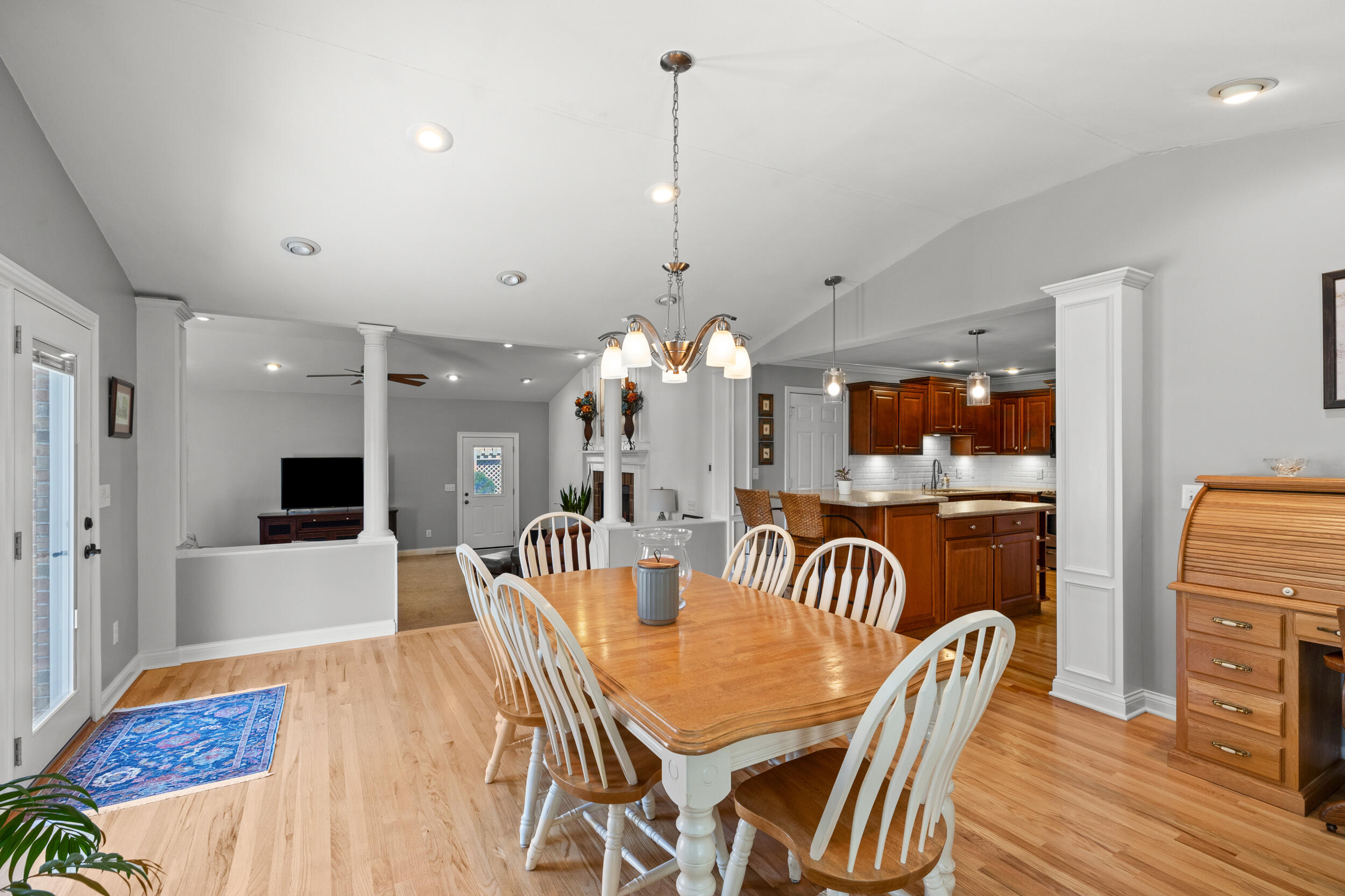 6025 Secretariat Circle