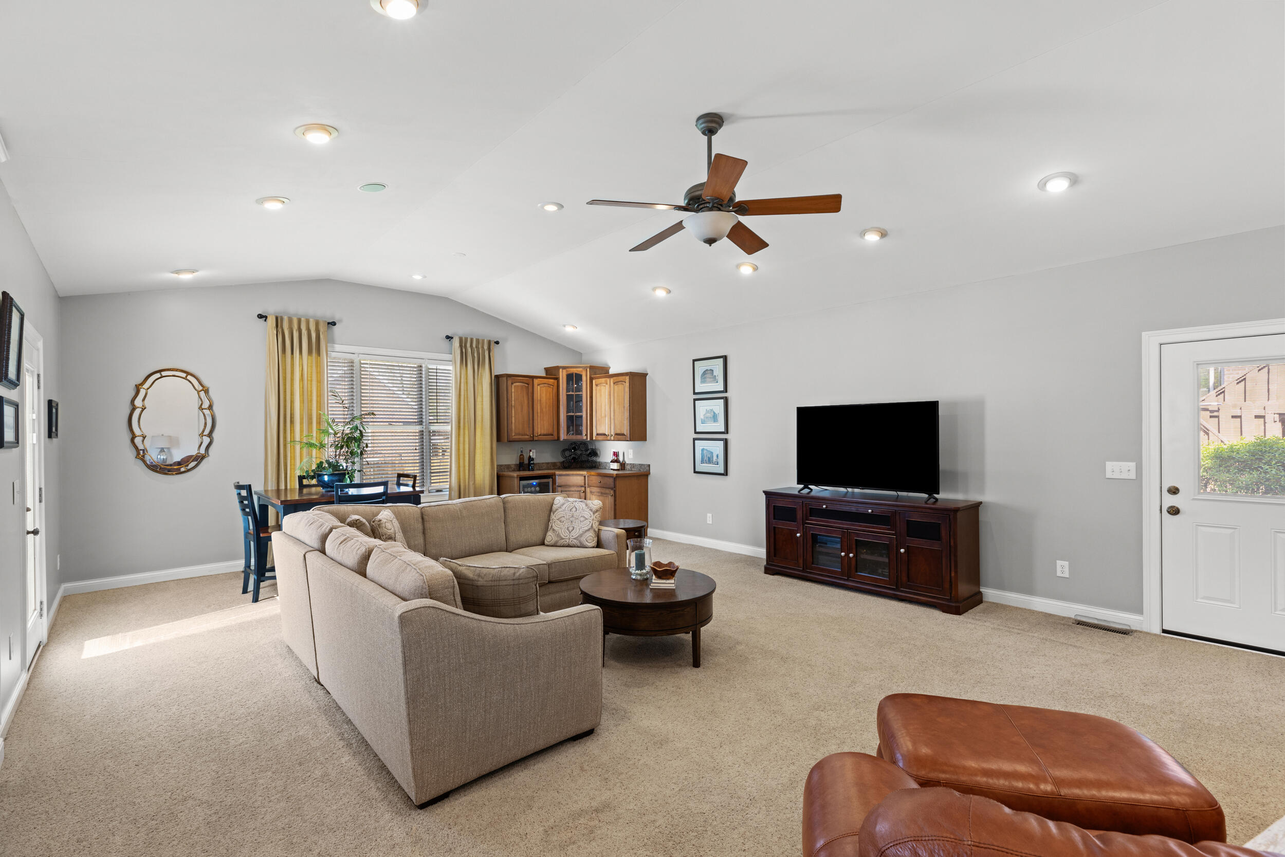 6025 Secretariat Circle