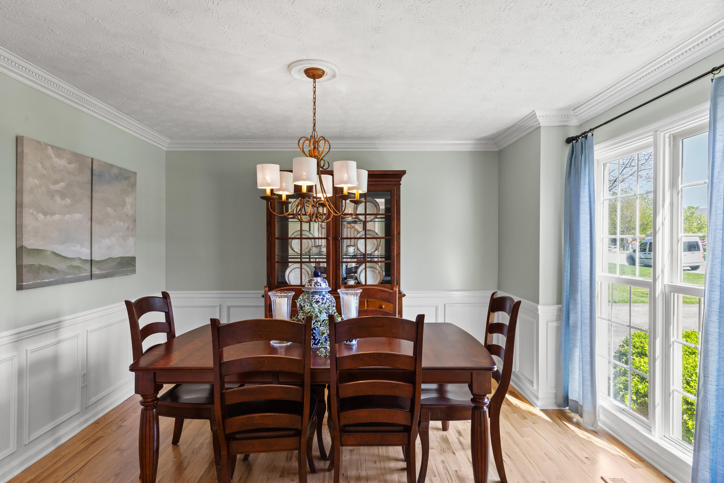 6025 Secretariat Circle