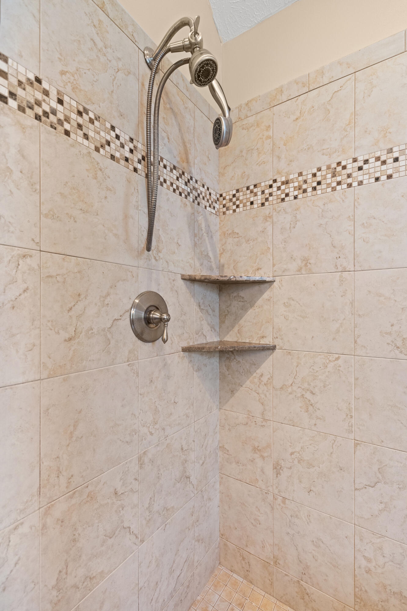 6025 Secretariat Circle