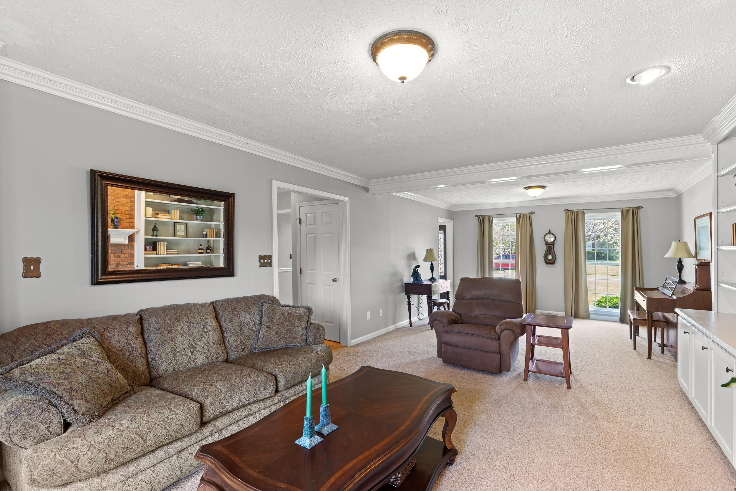 6025 Secretariat Circle