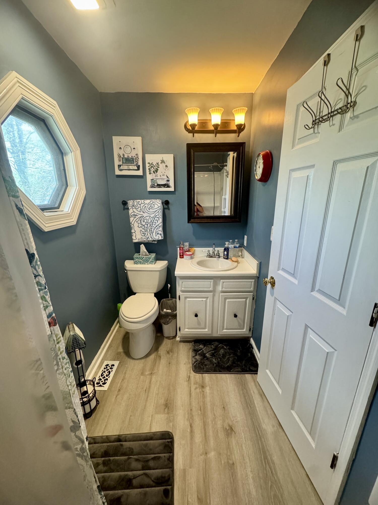 1512 Deer Lake Drive