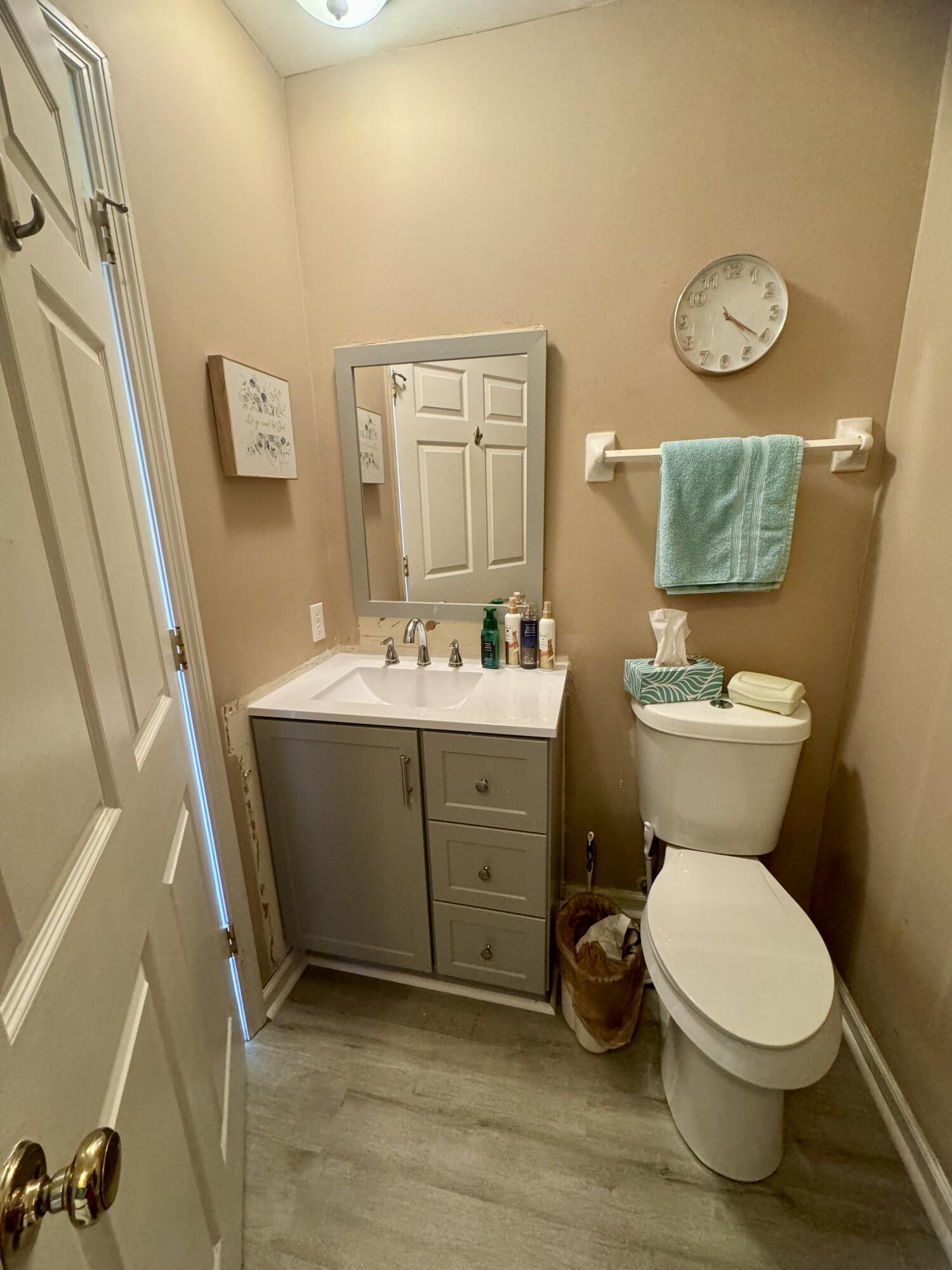 1512 Deer Lake Drive