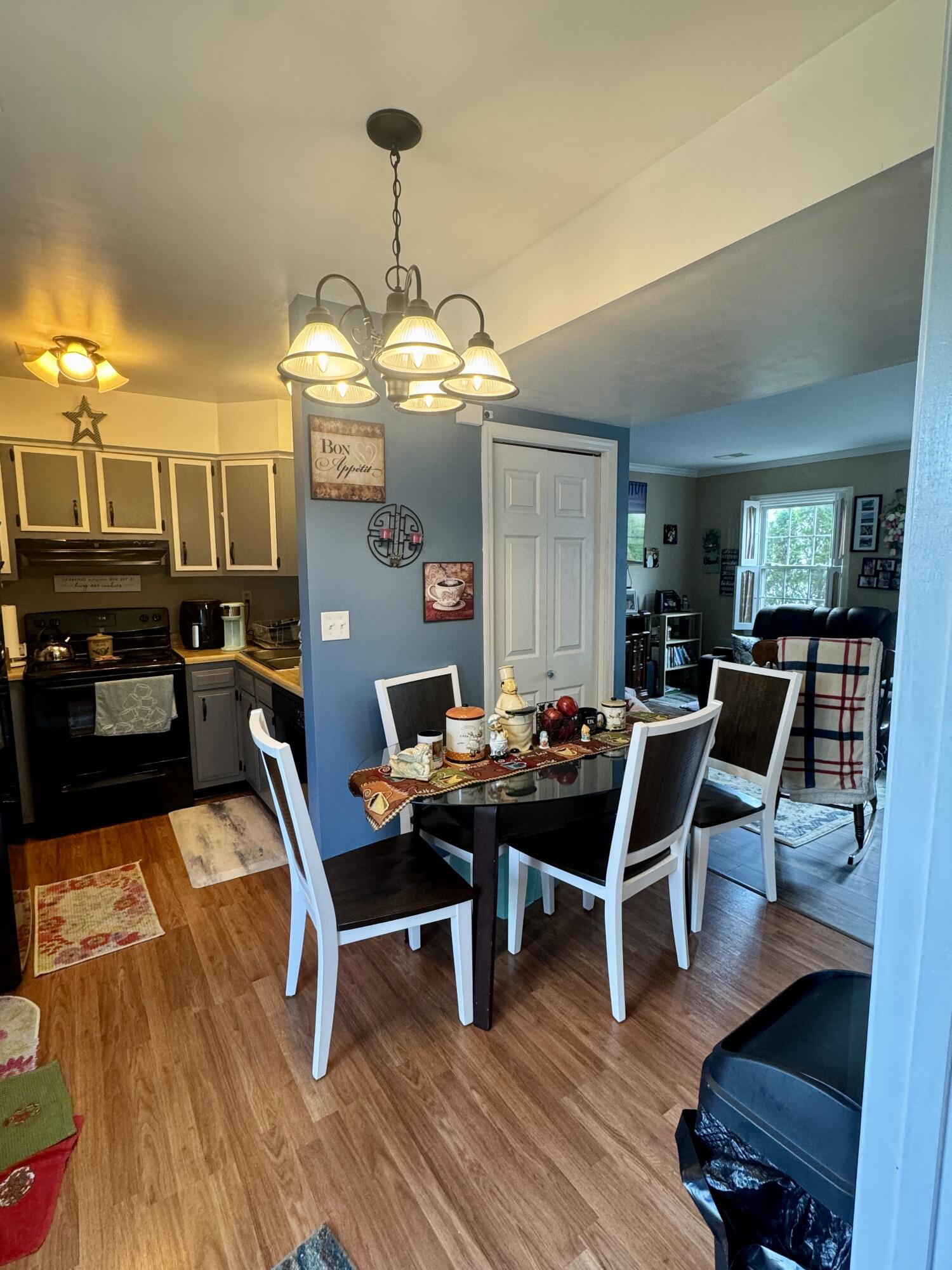 1512 Deer Lake Drive