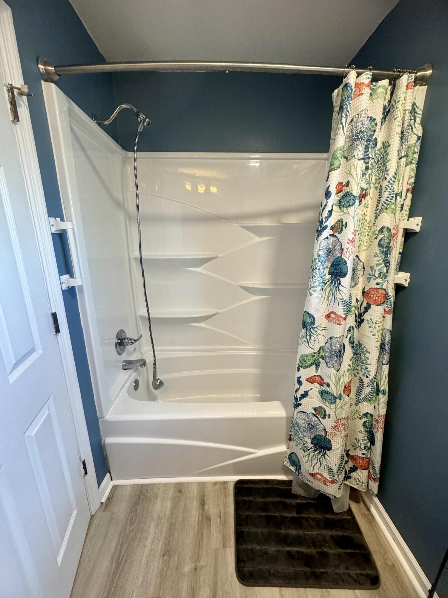 1512 Deer Lake Drive