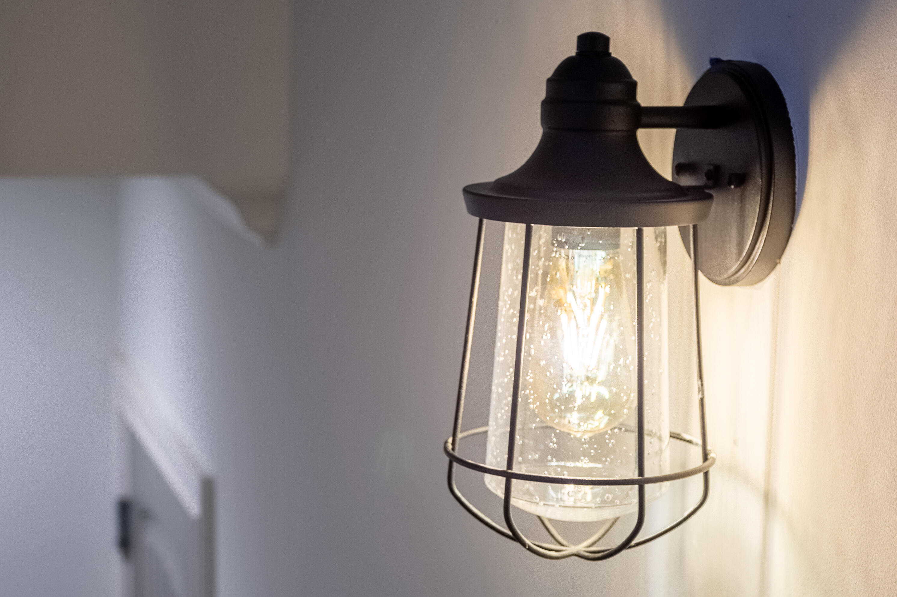 1032 Lauderdale Drive