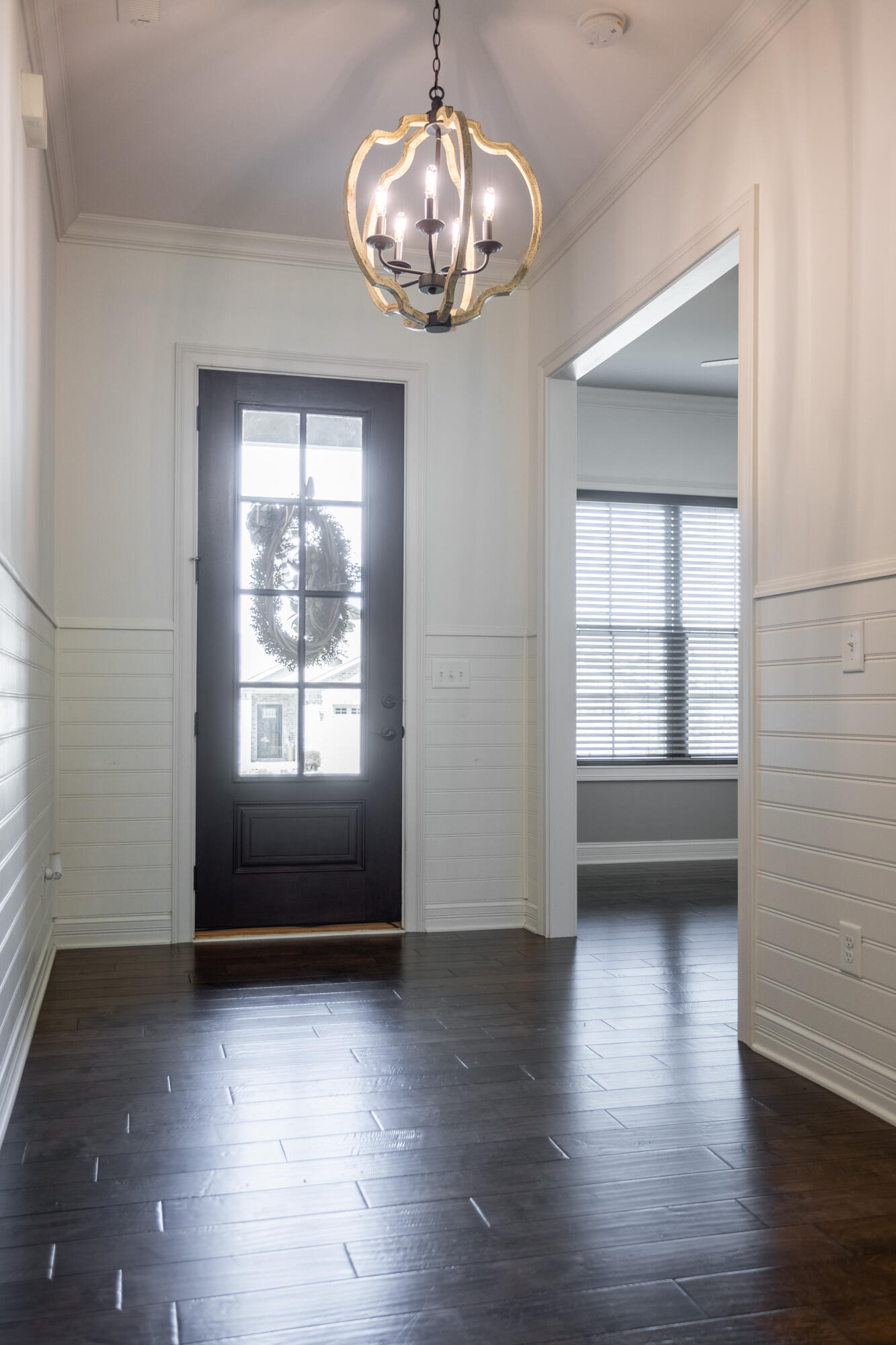 1032 Lauderdale Drive