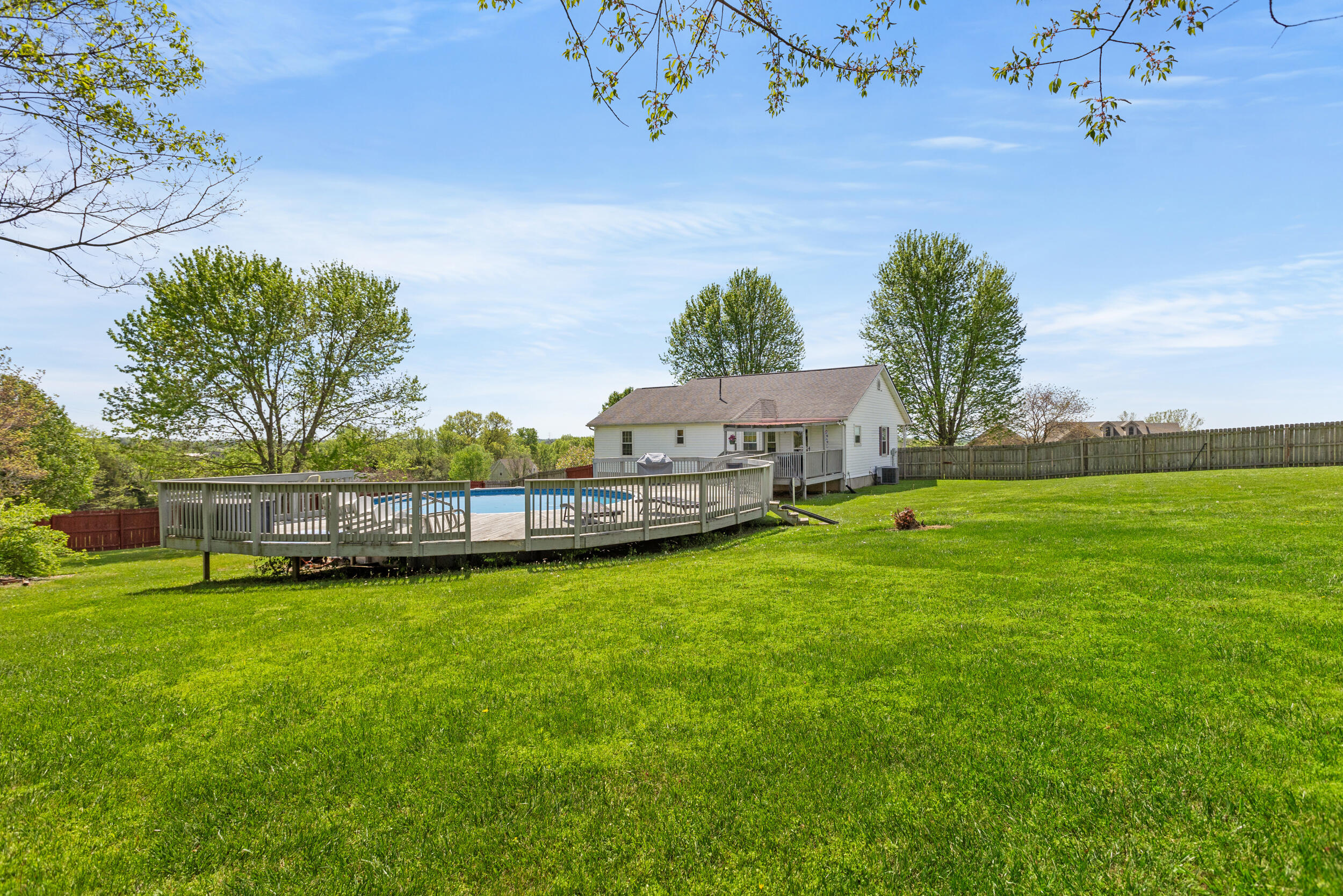 256 Rolling Meadows Drive