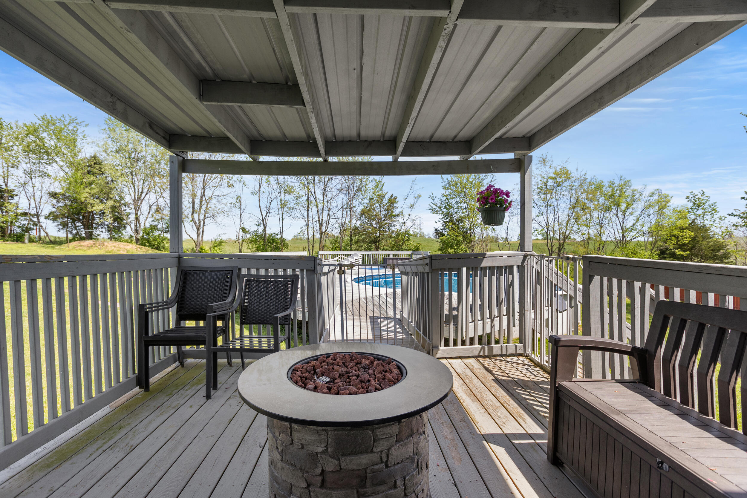 256 Rolling Meadows Drive