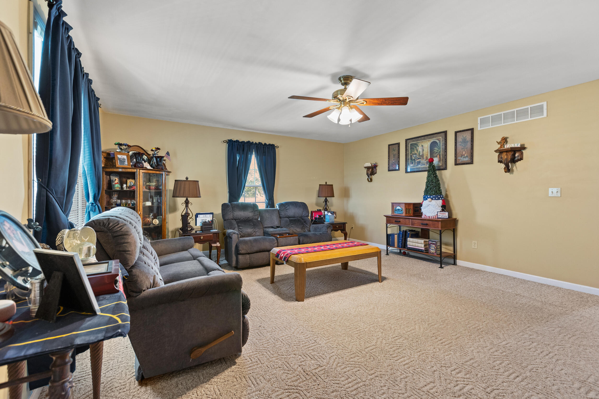 256 Rolling Meadows Drive